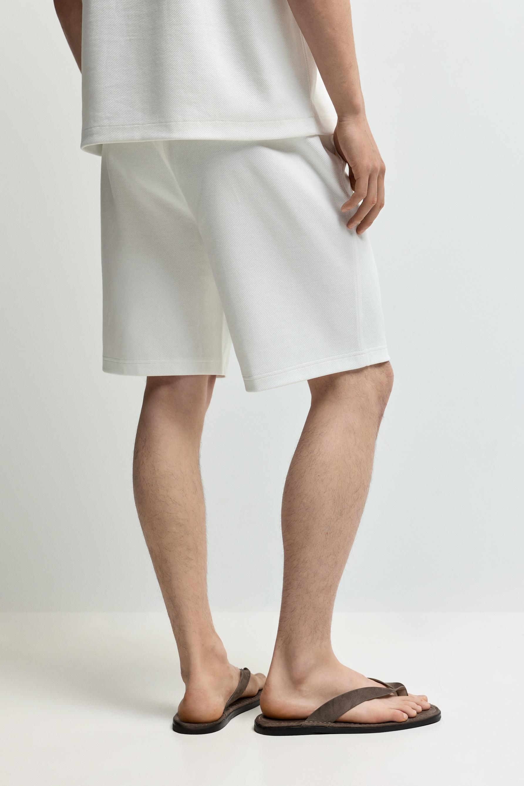 Jogger Bermuda shorts — WHITE