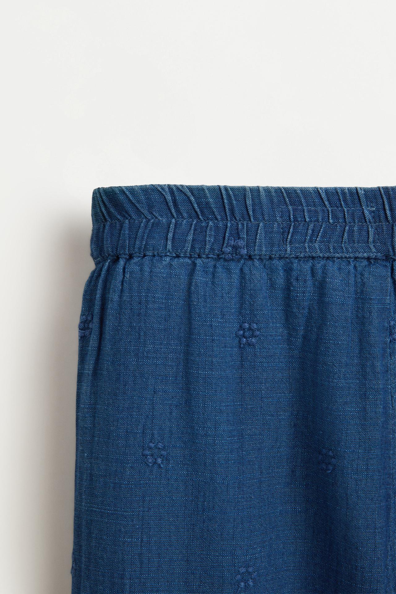 Embroidered lightweight jeans — MEDIUM BLUE