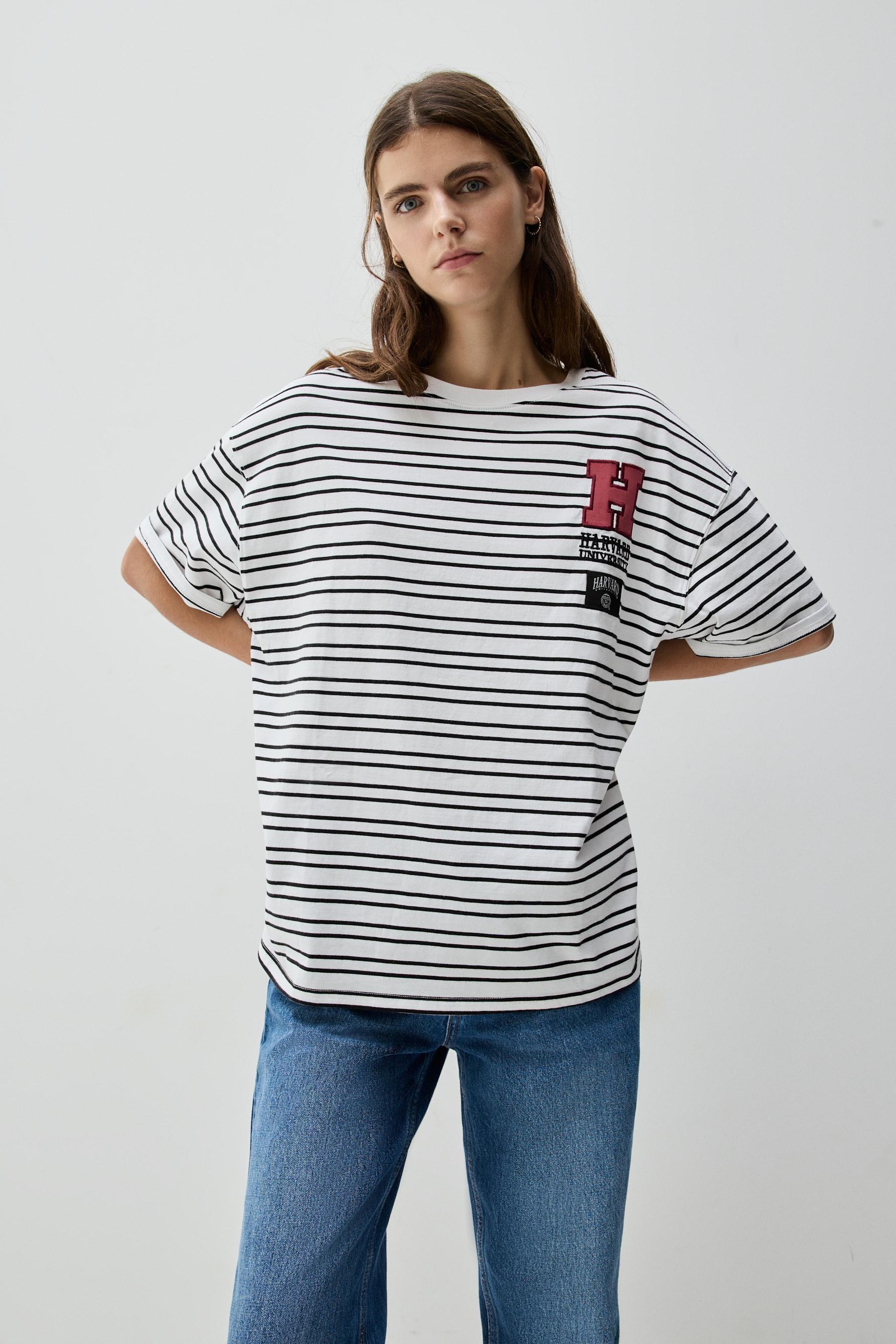 Camiseta Harvard University
