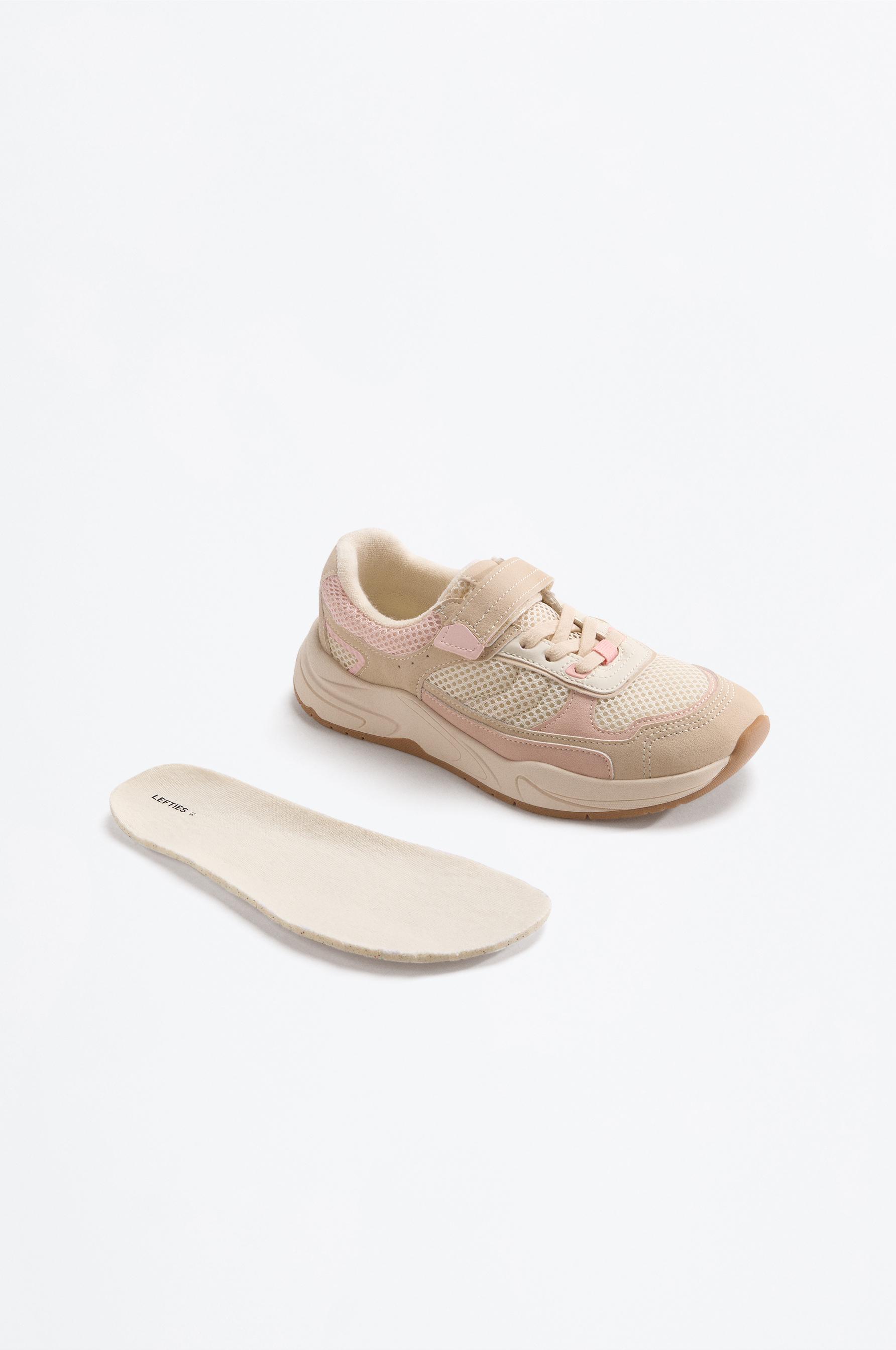 CASUAL BAREFOOT SNEAKER — ECRU