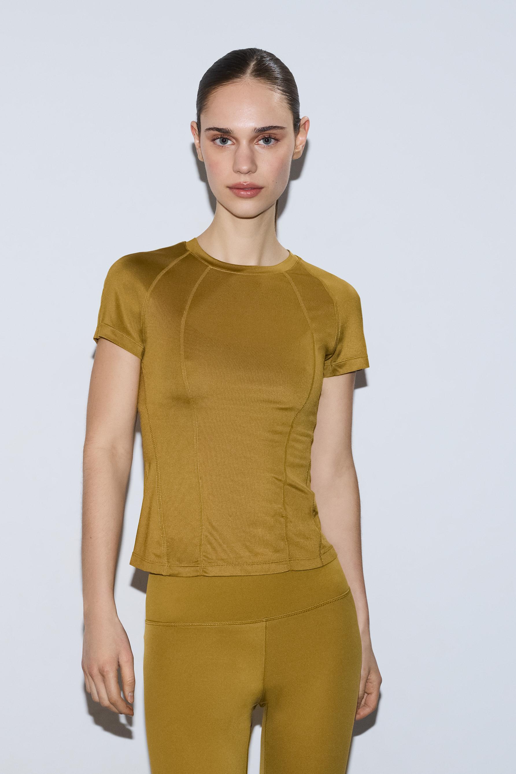 Camiseta deportiva básica