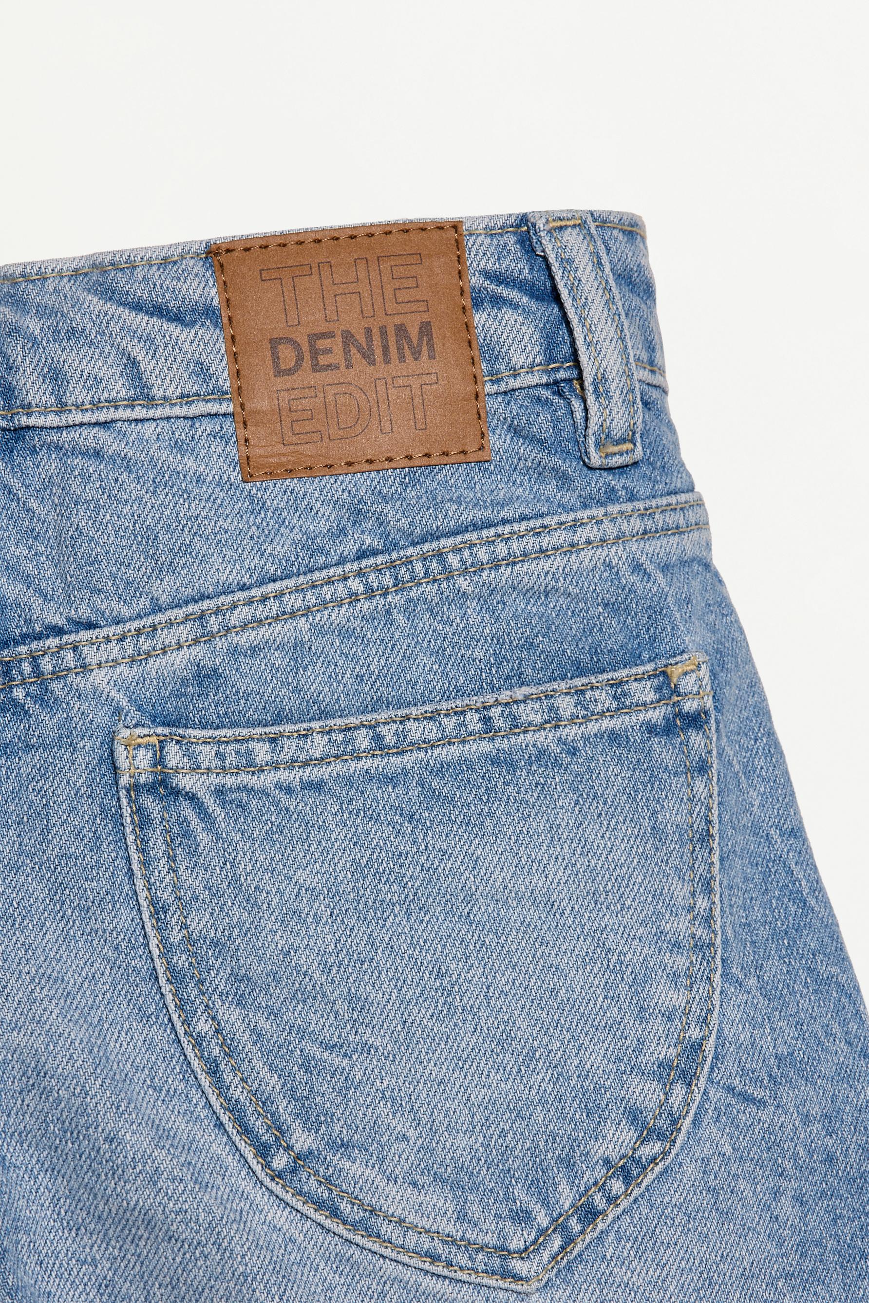 Frayed denim shorts — PALE BLUE