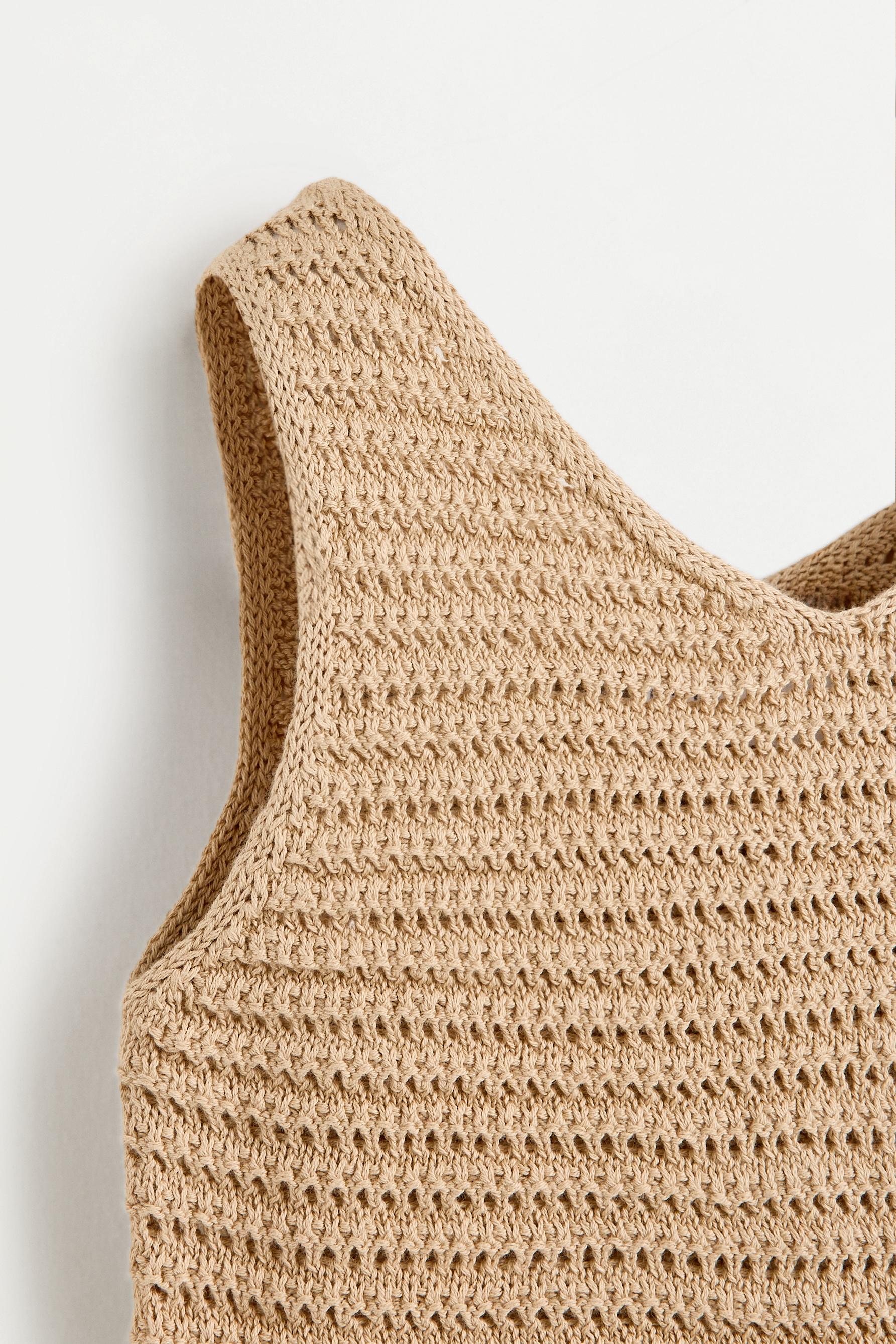 Cutwork top — LIGHT CAMEL