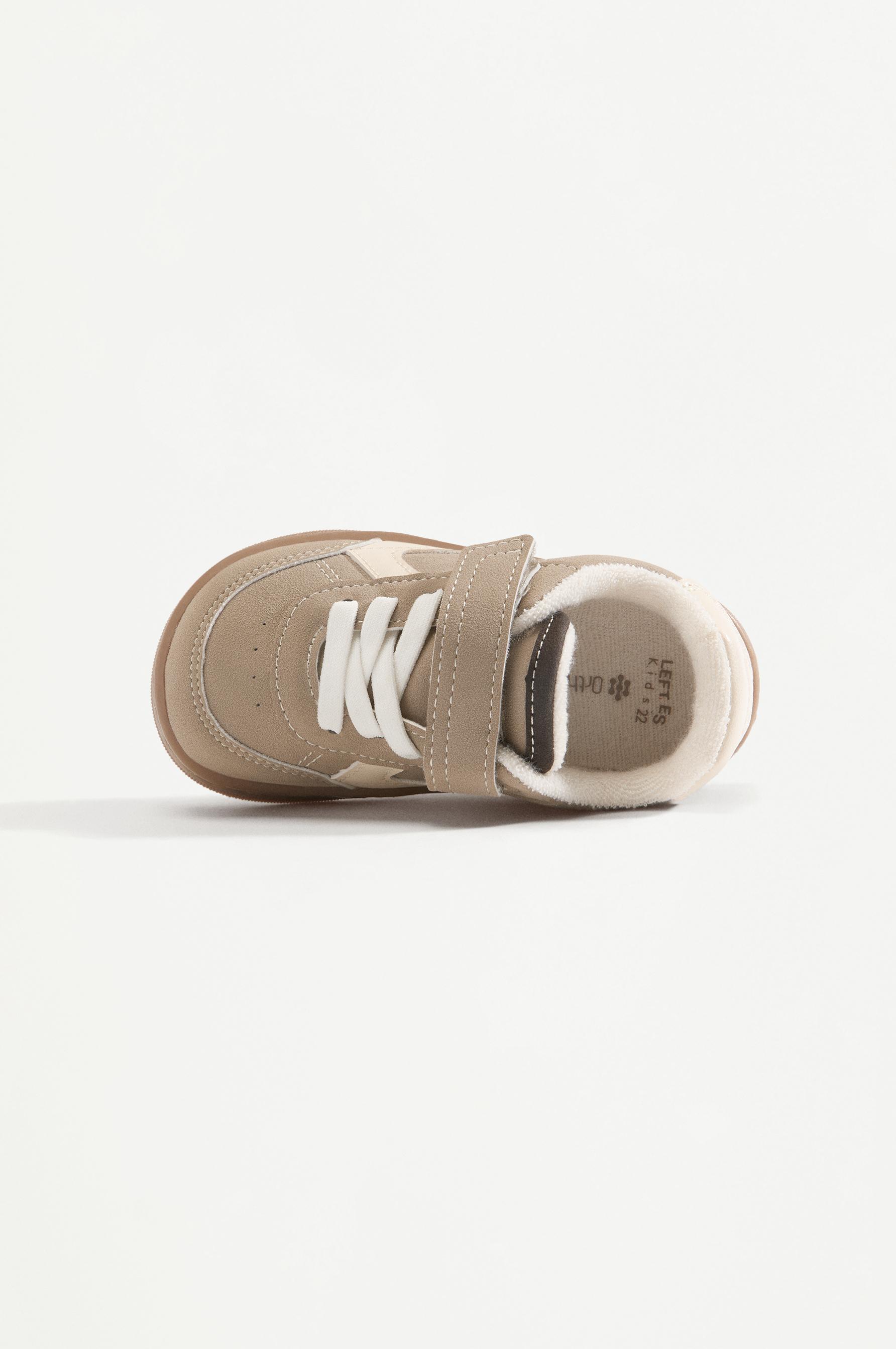 Combined barefoot sneakers — BROWN