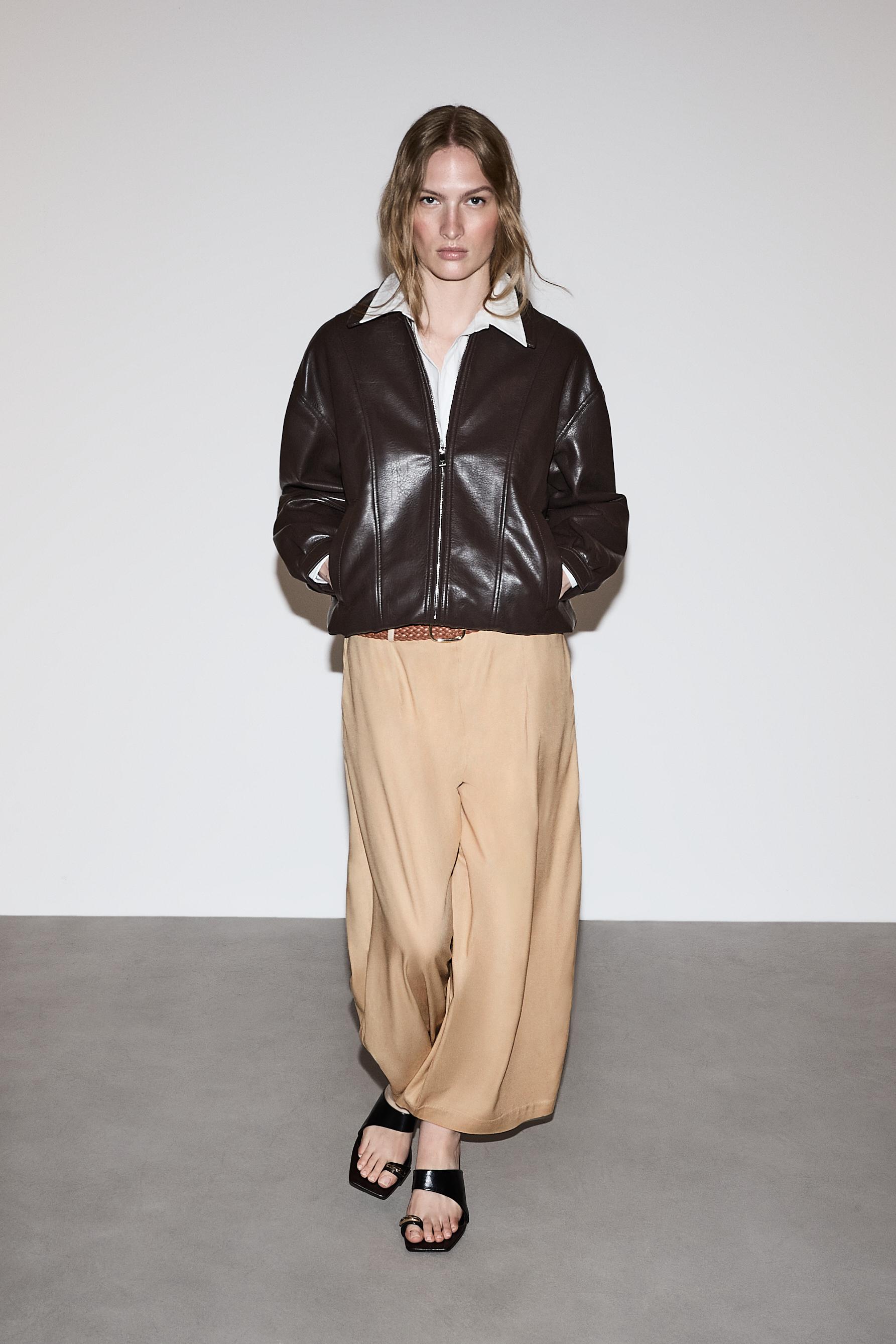 Barrel trousers with belt — CAMEL