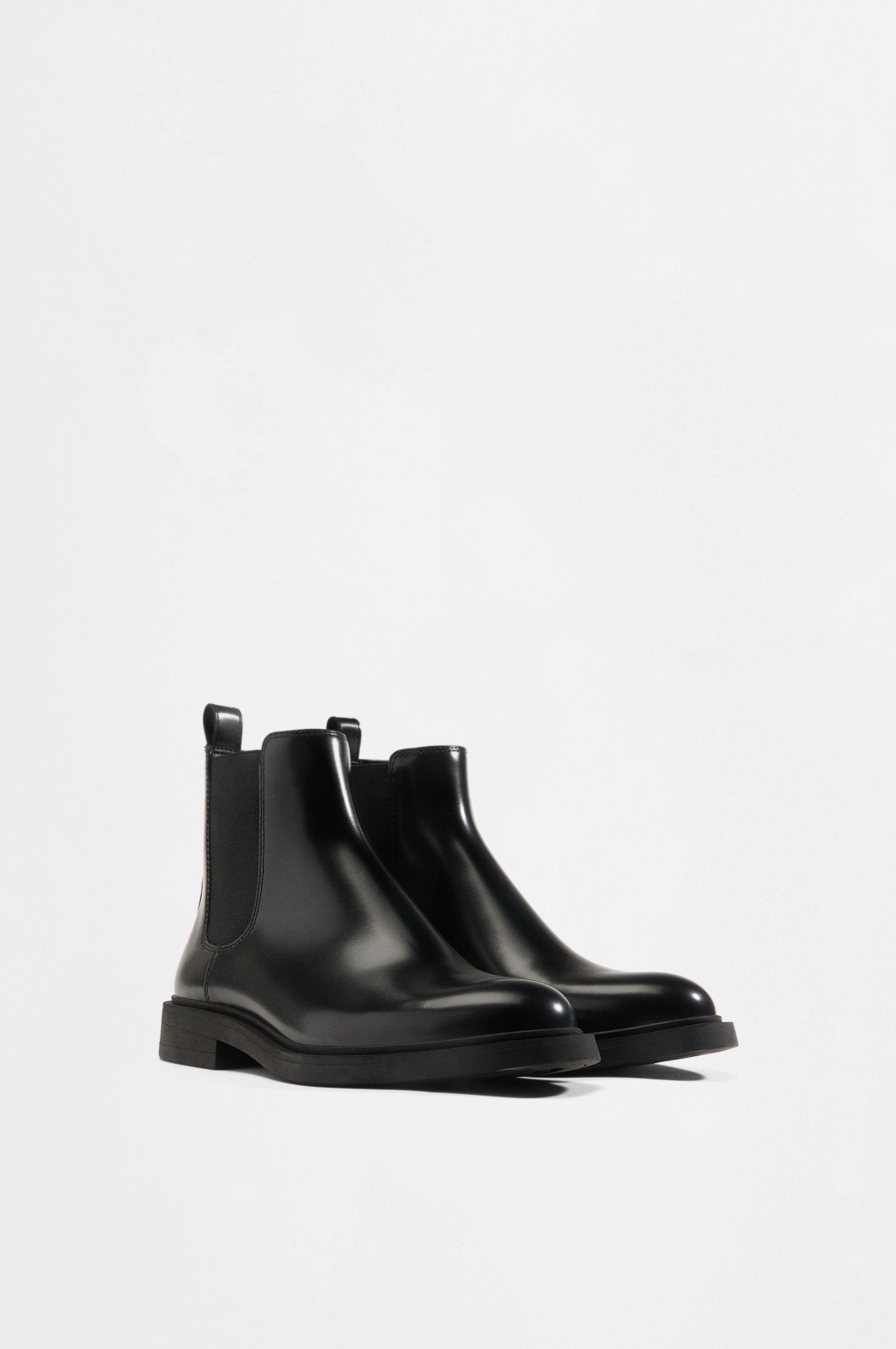 Chelsea boots — BLACK
