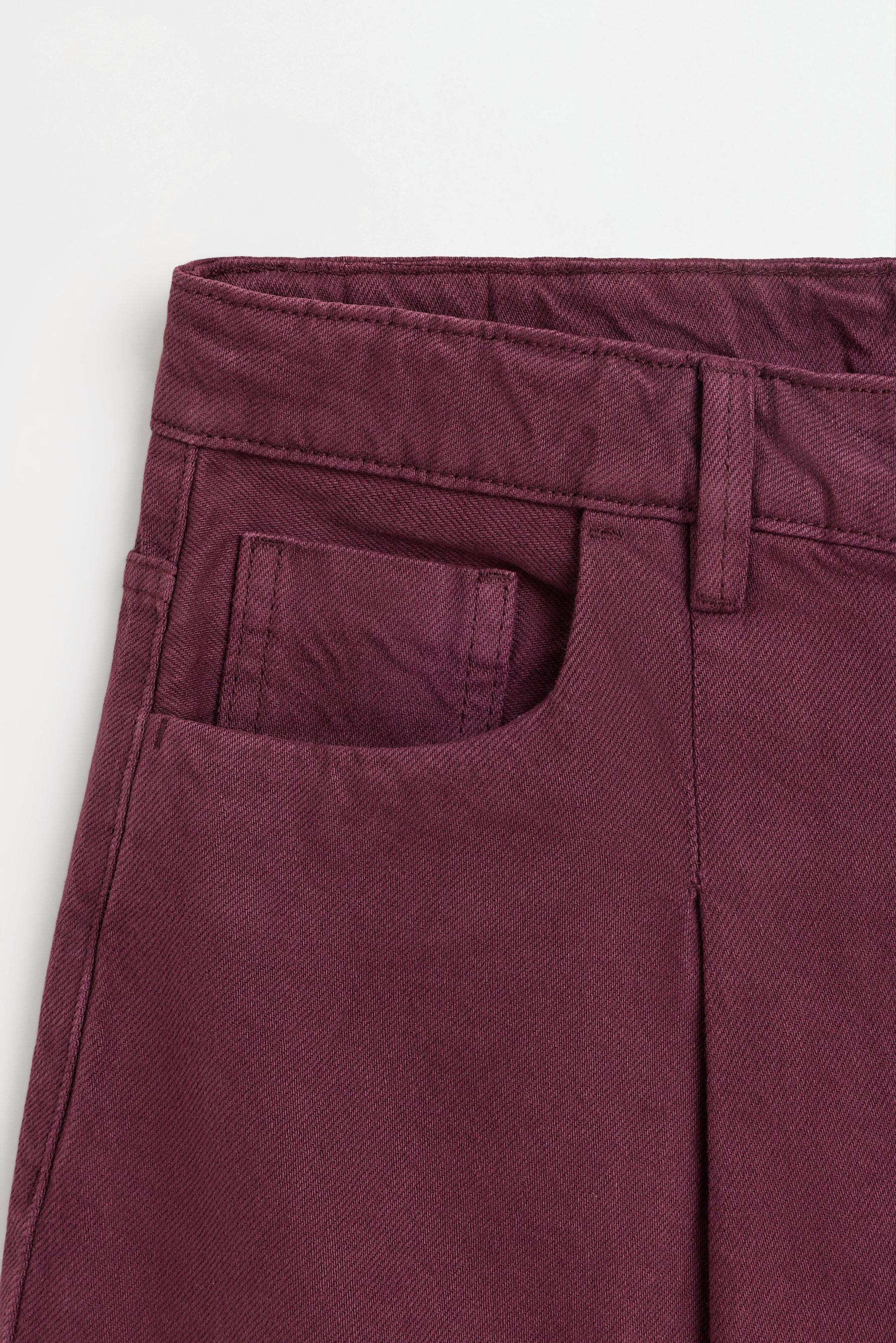 Ankle-length tapered jeans — WINE