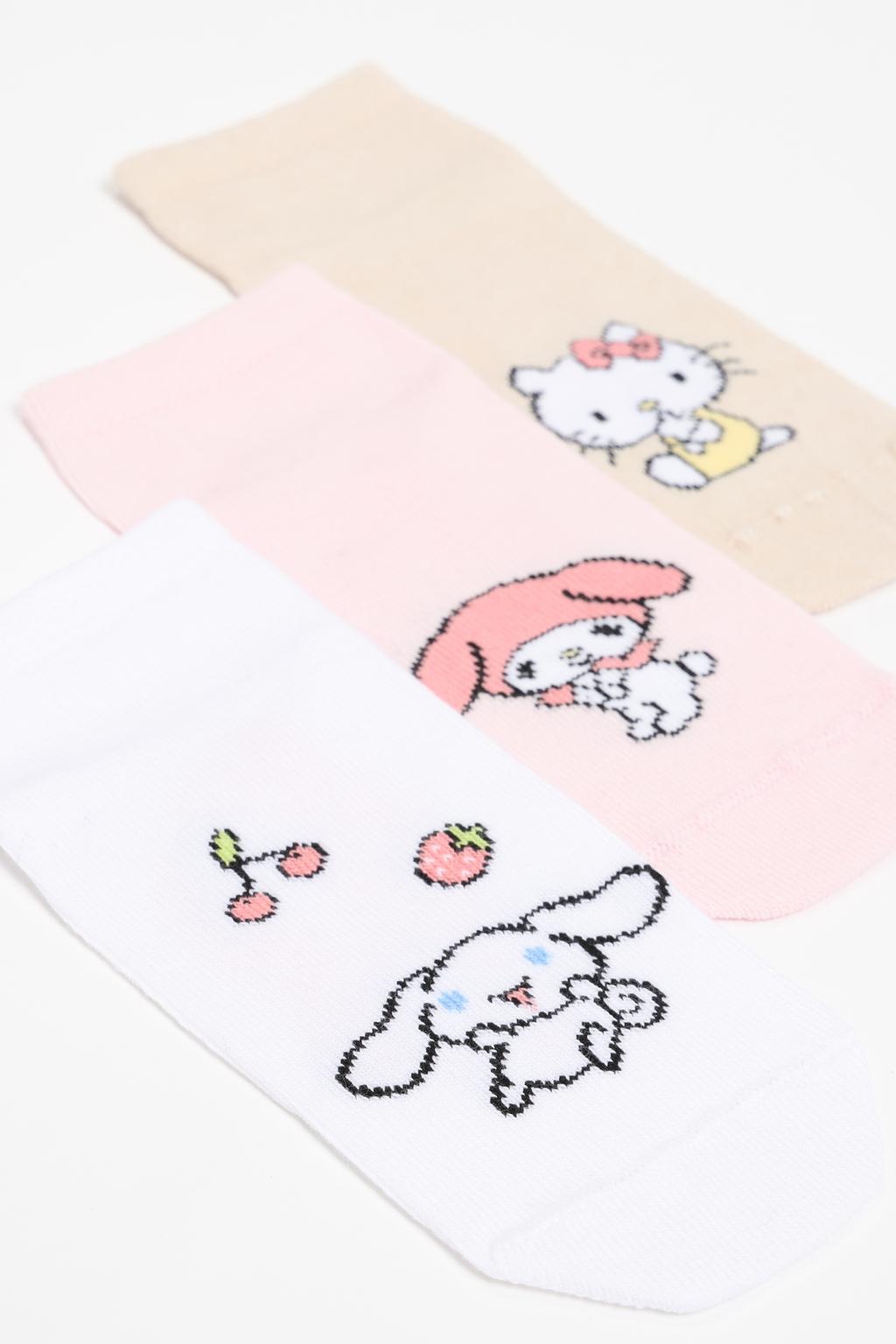 Conjunto de 3 pares de meias soquetes Hello Kitty ©SANRIO