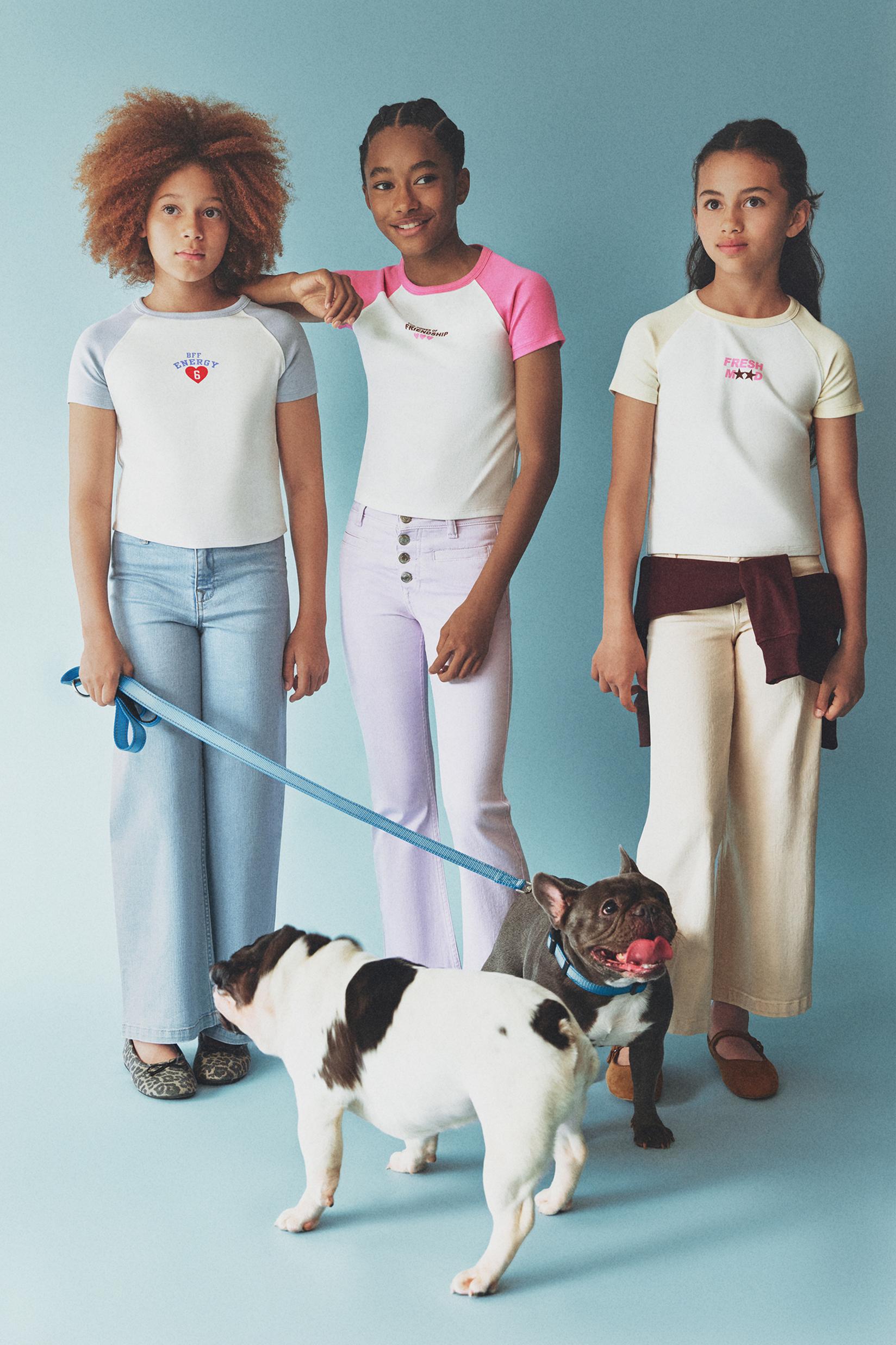 Raglan sleeve T-shirt — STRAWBERRY