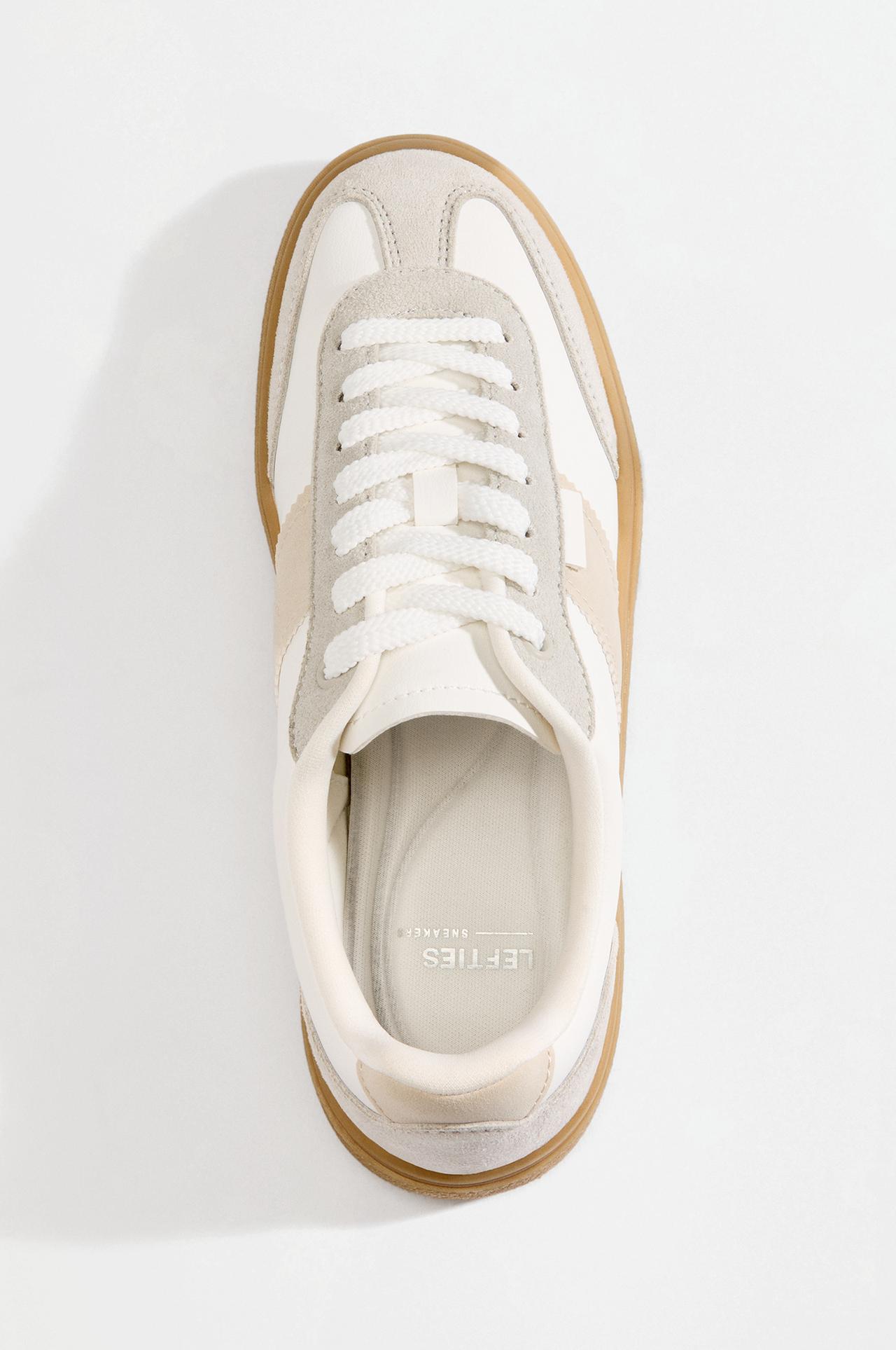 Retro sneaker — WHITE