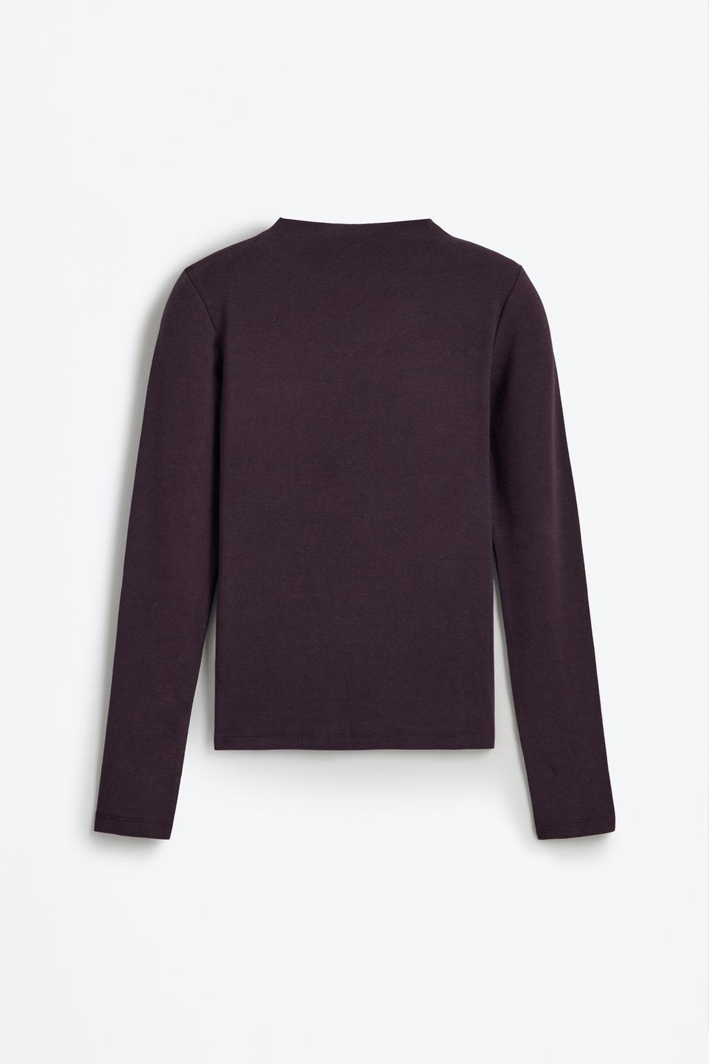 Mock neck T-shirt