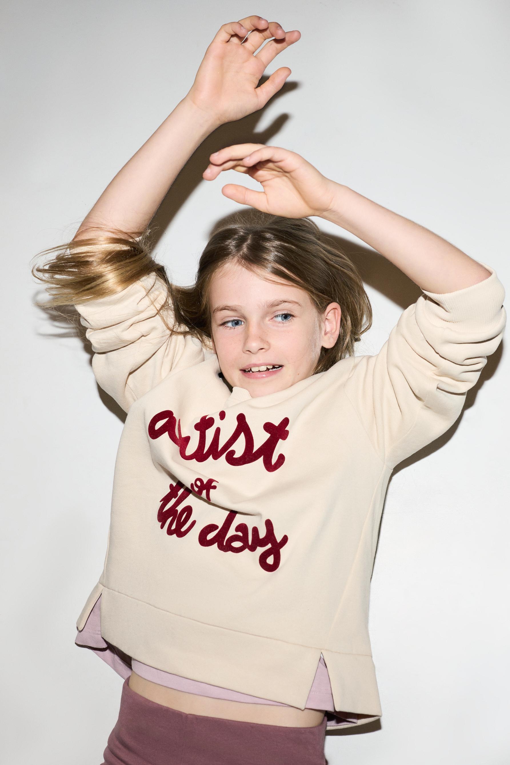 Sudadera estampado aterciopelado