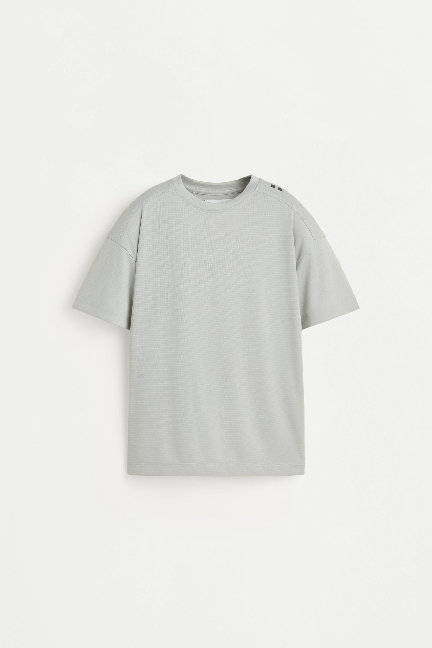 Sports T-shirt — PALE GREY
