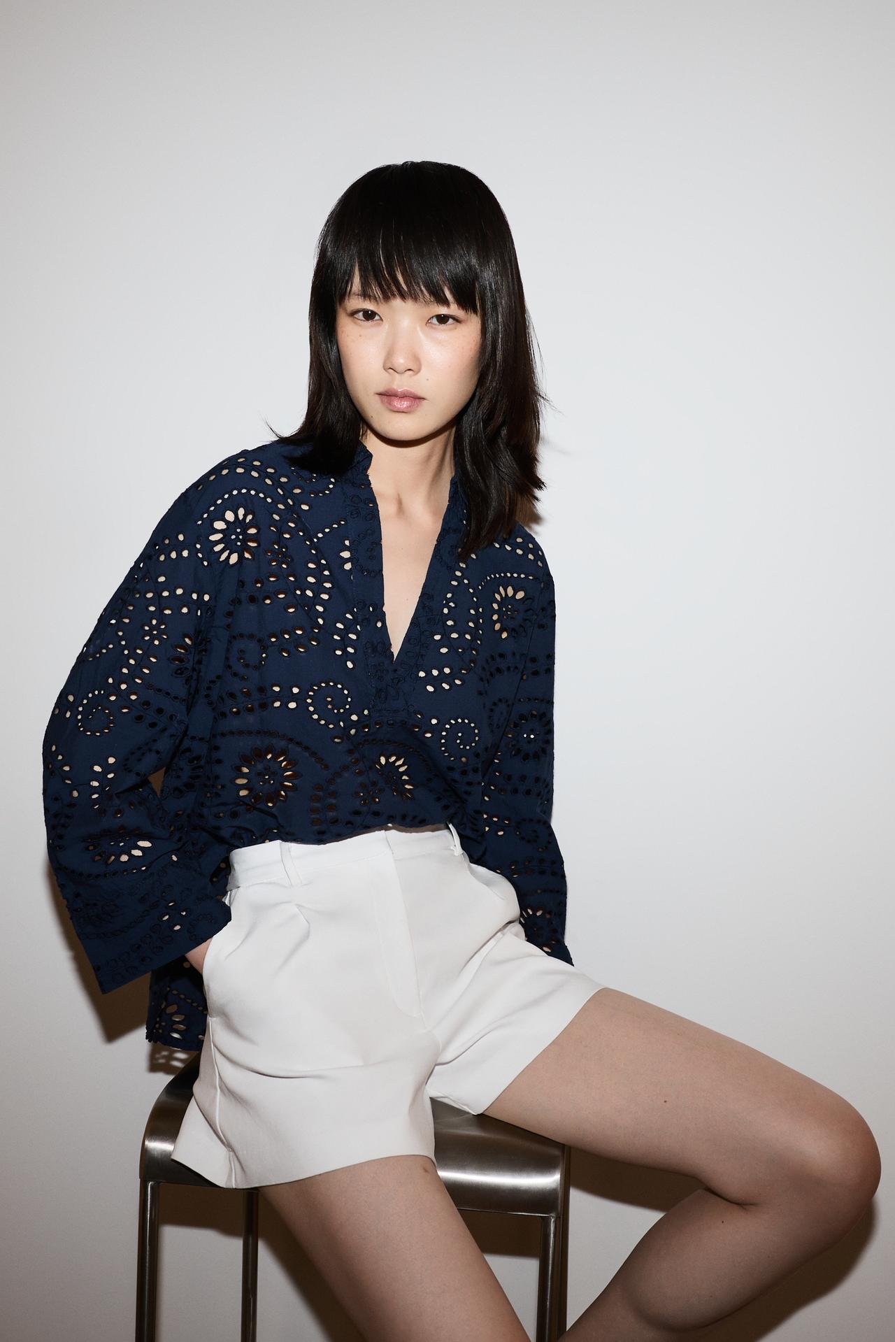 Oversize Swiss embroidery shirt — BLUE