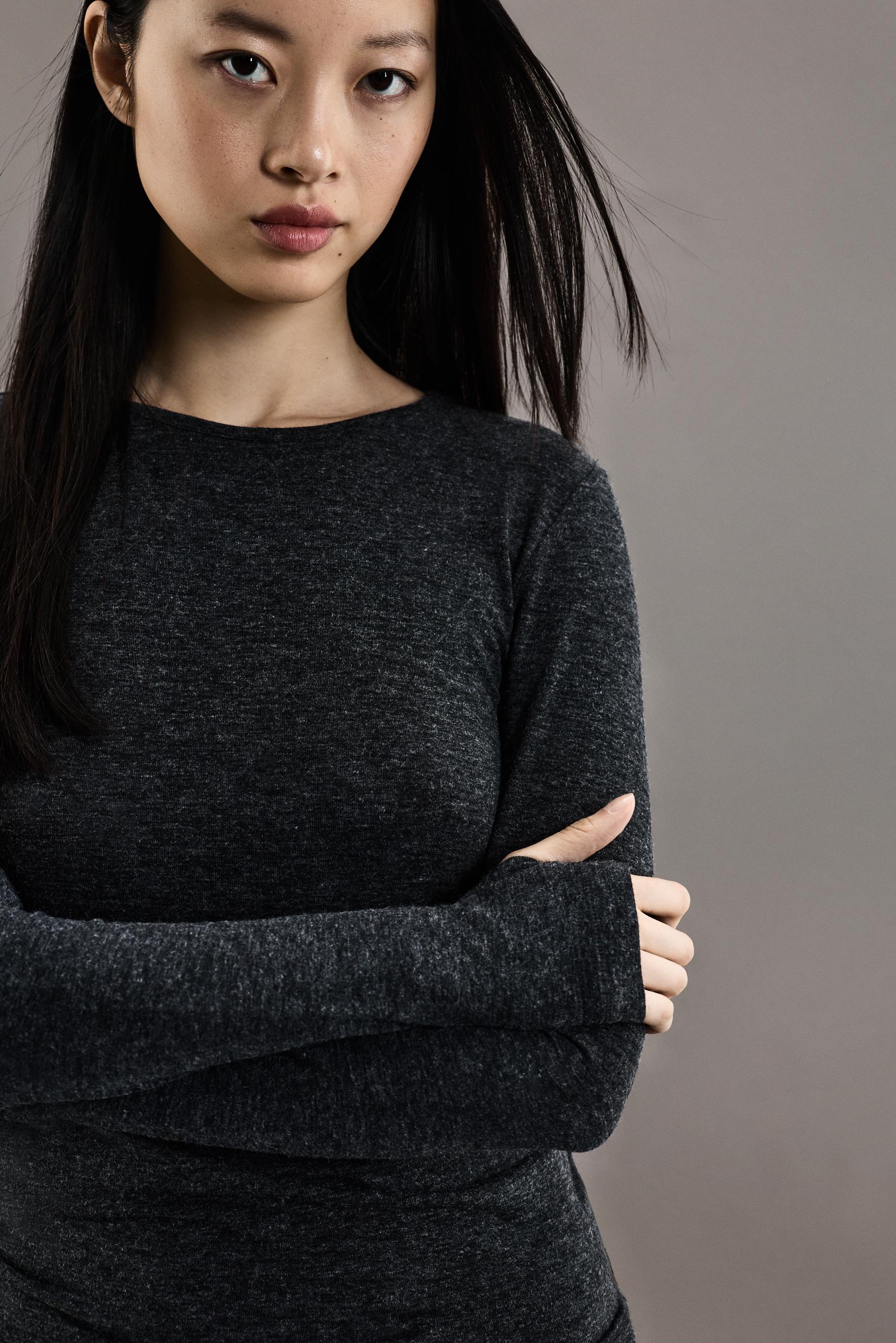 LIGHT WEIGHT Thermal T-shirt (-4ºC to 9ºC) — DARK GREY