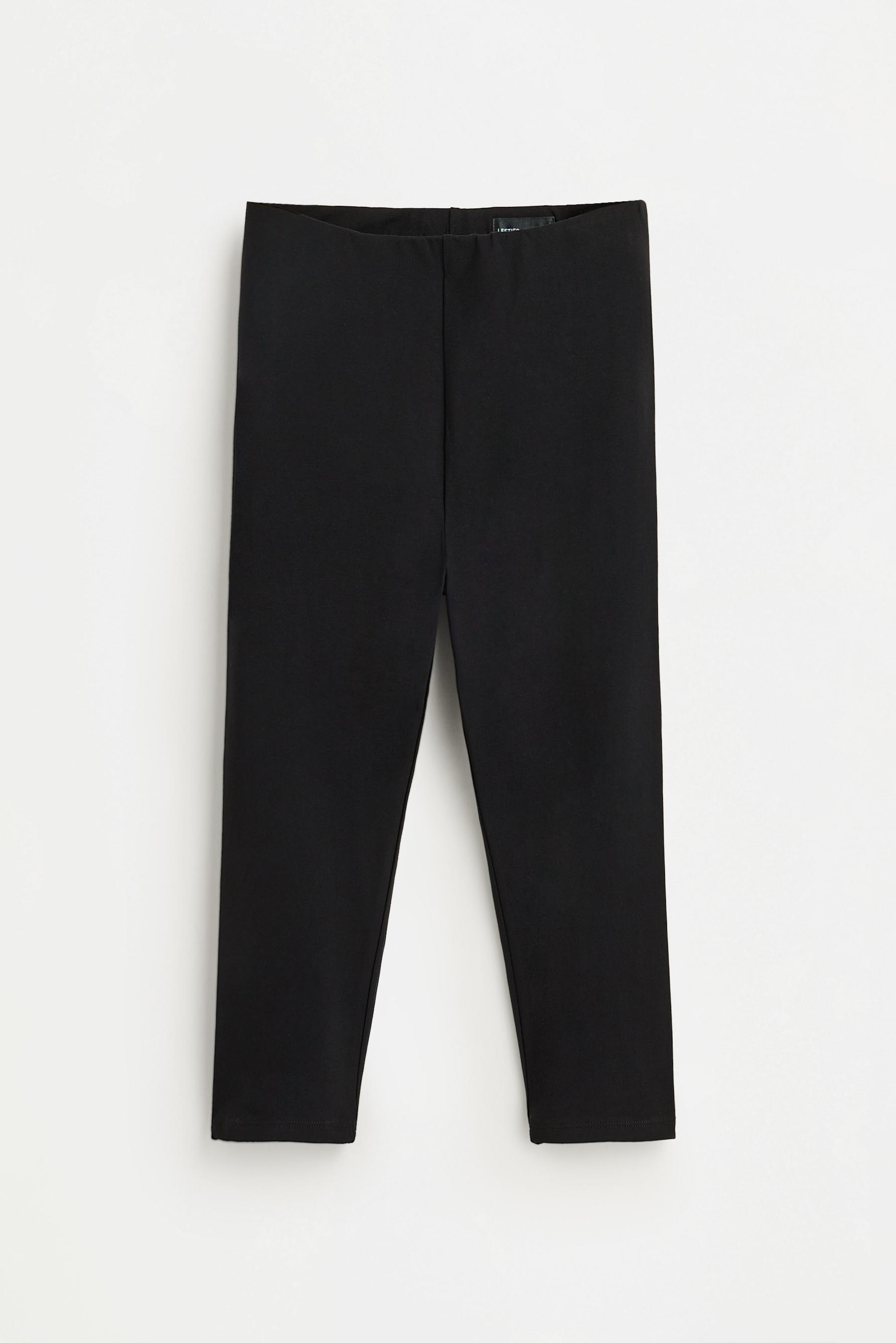 Capri leggings — BLACK