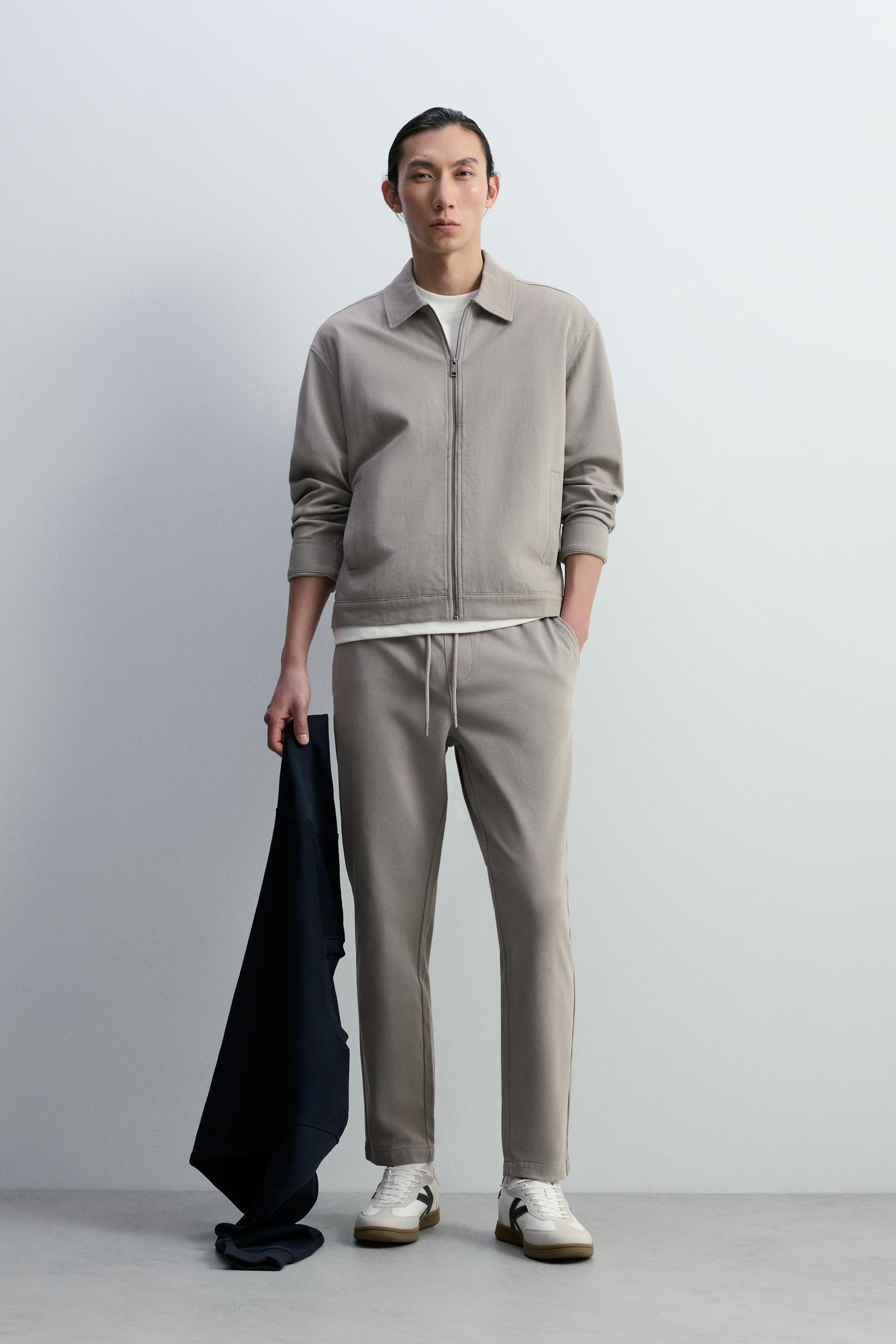 Pantalón jogger textura