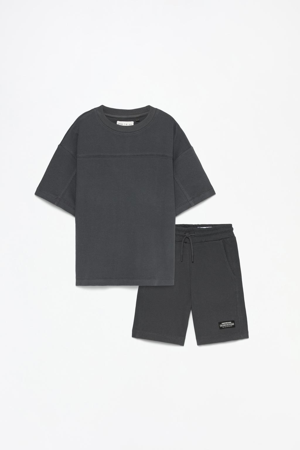 Piqué T-shirt and Bermuda shorts co-ord