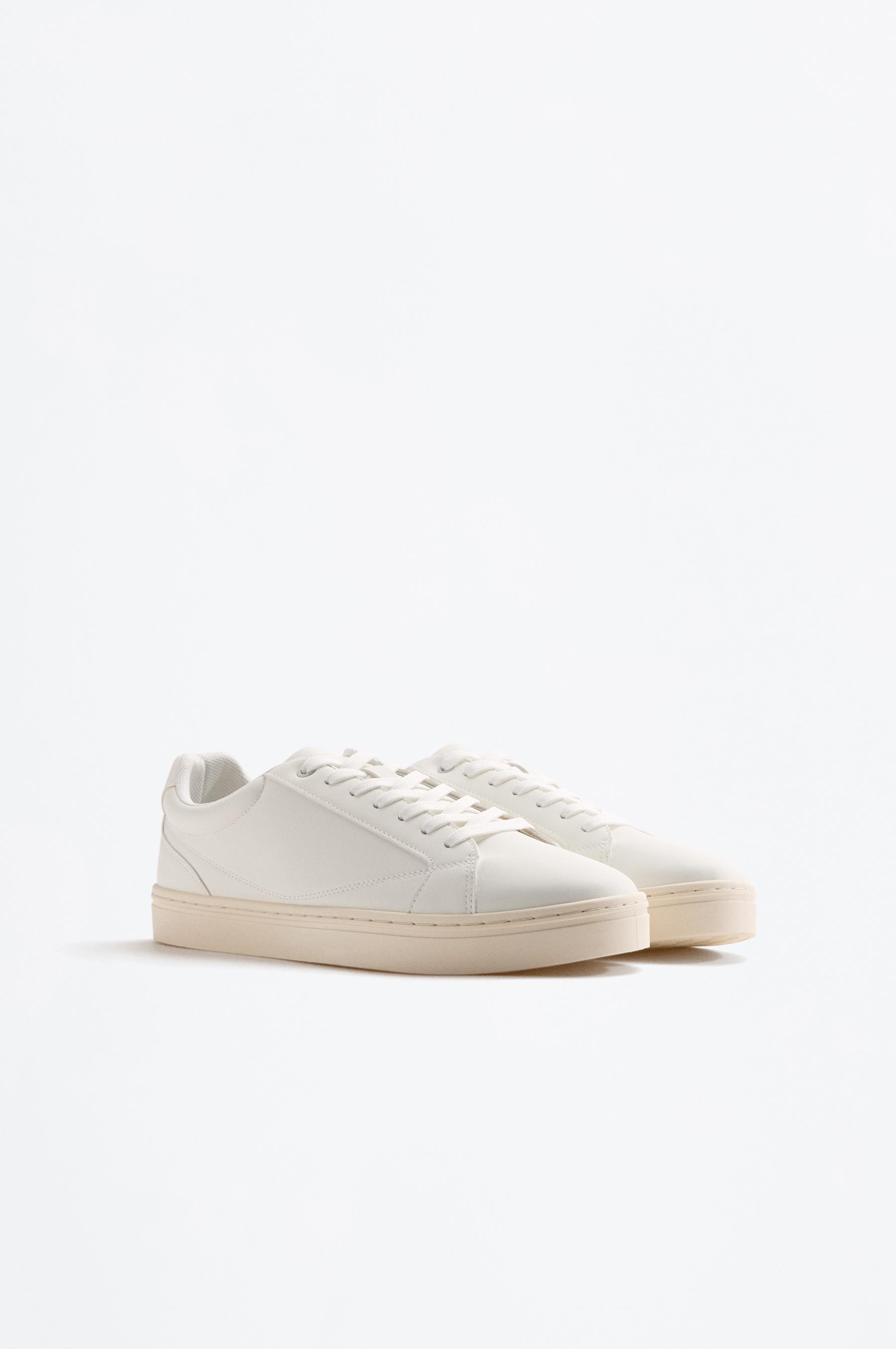 Casual sneakers — WHITE