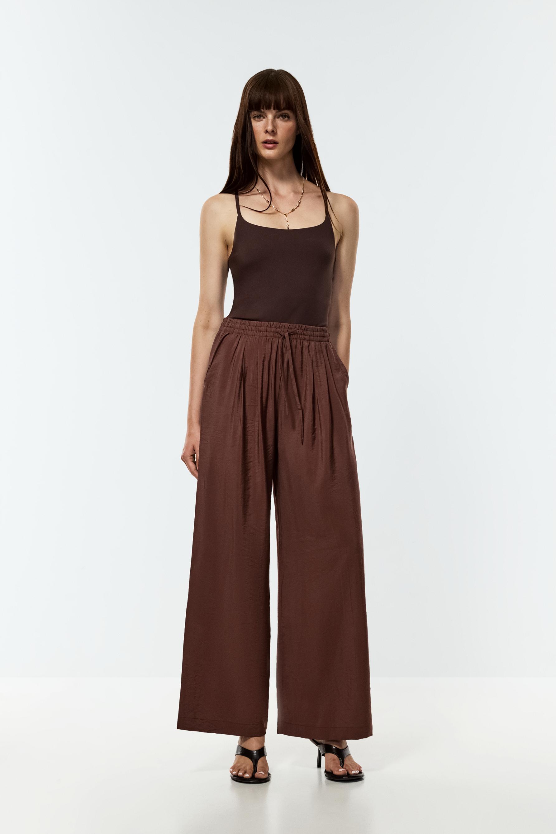 Basic straight-leg trousers — OCHRE