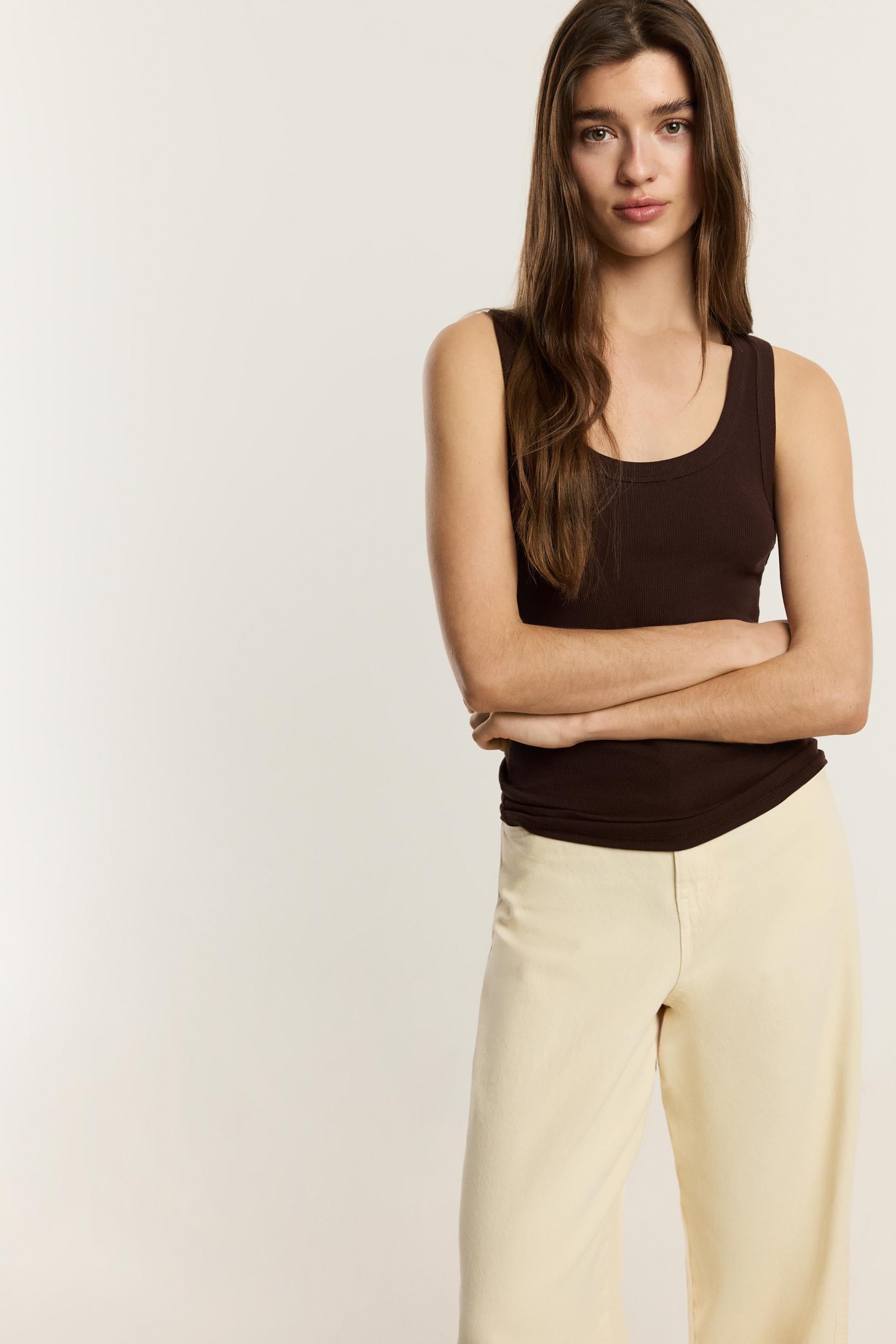 2-pack of racerback T-shirts — CHOCOLATE