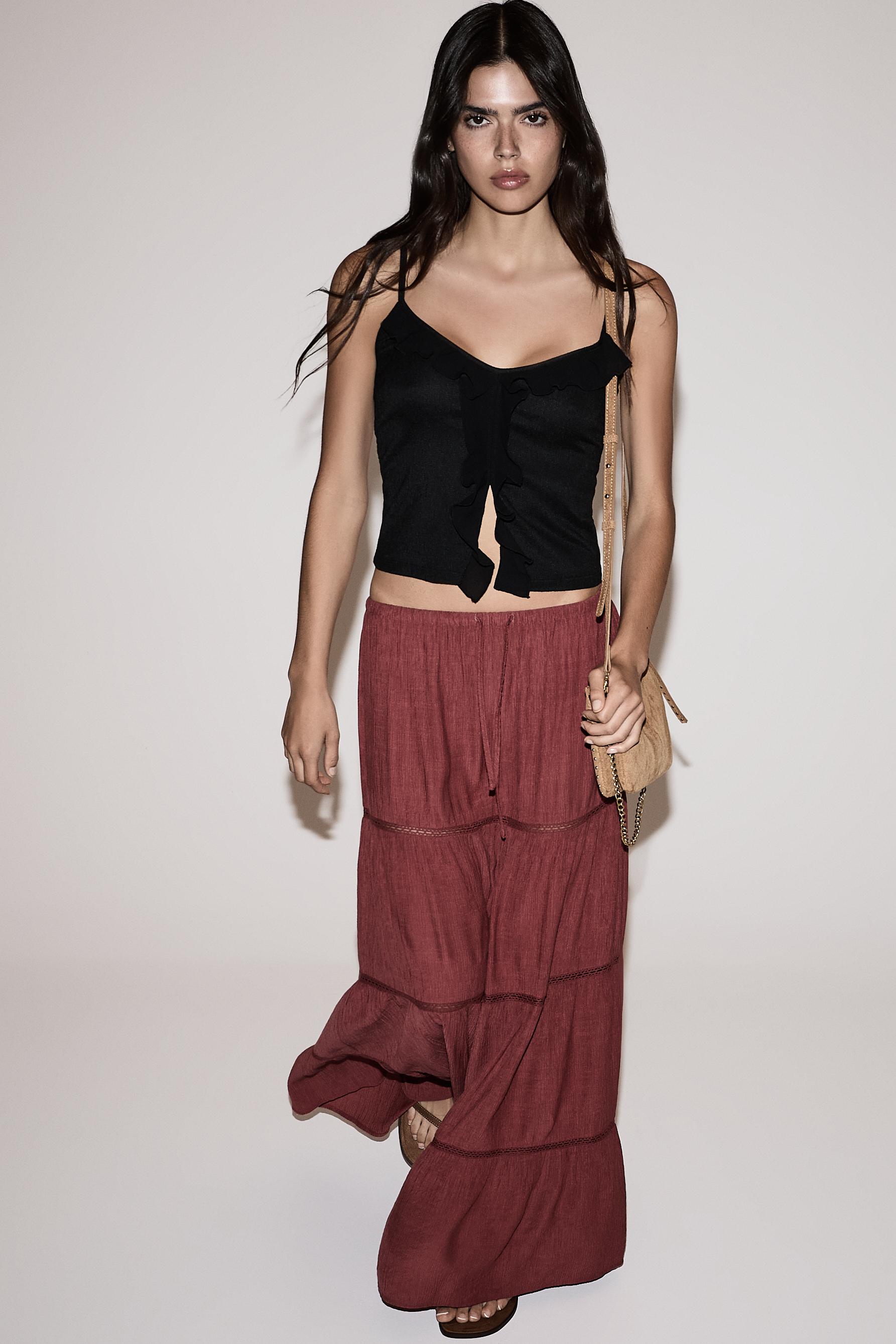 Ruffled top — BLACK
