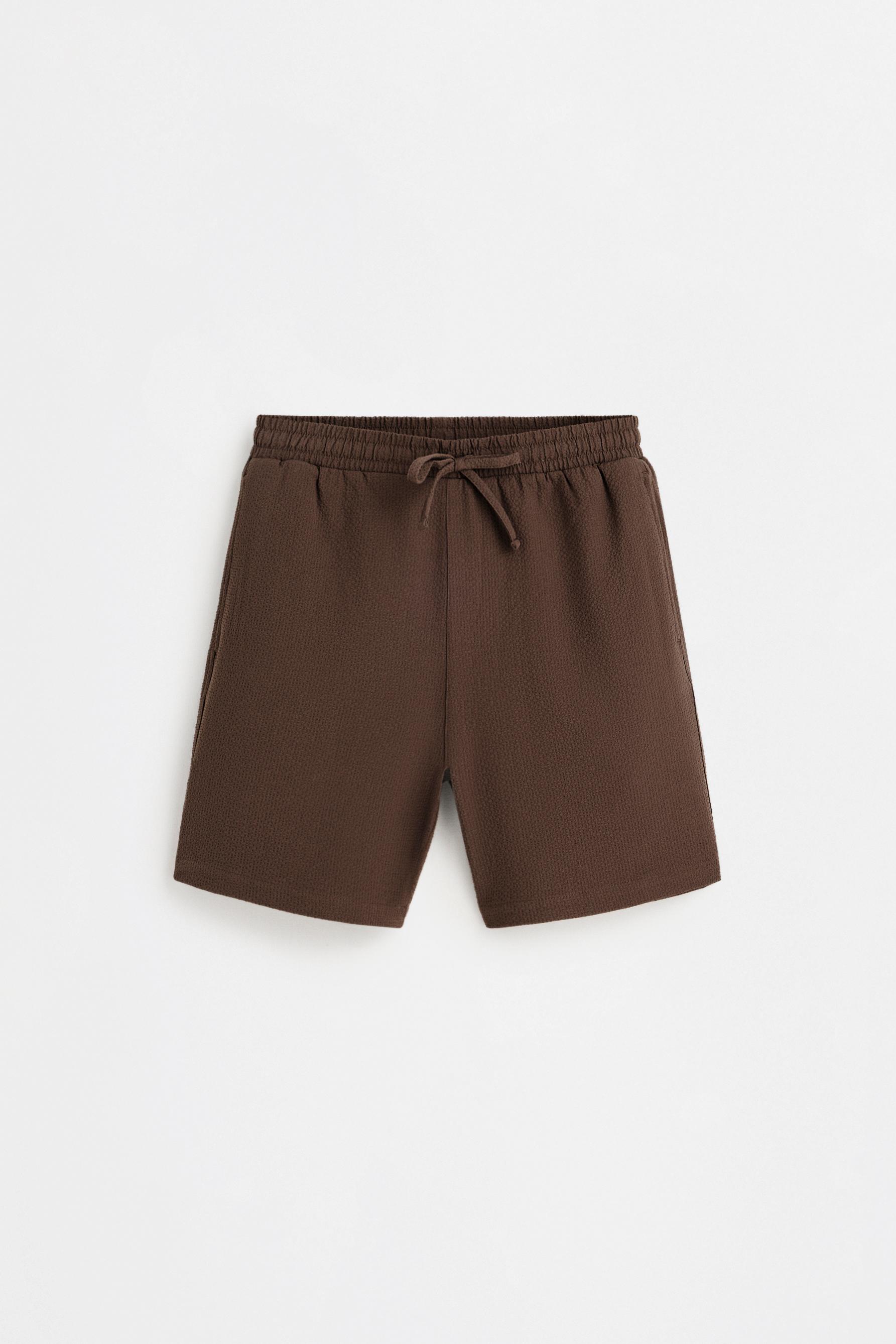 Seersucker Bermuda shorts — BROWN