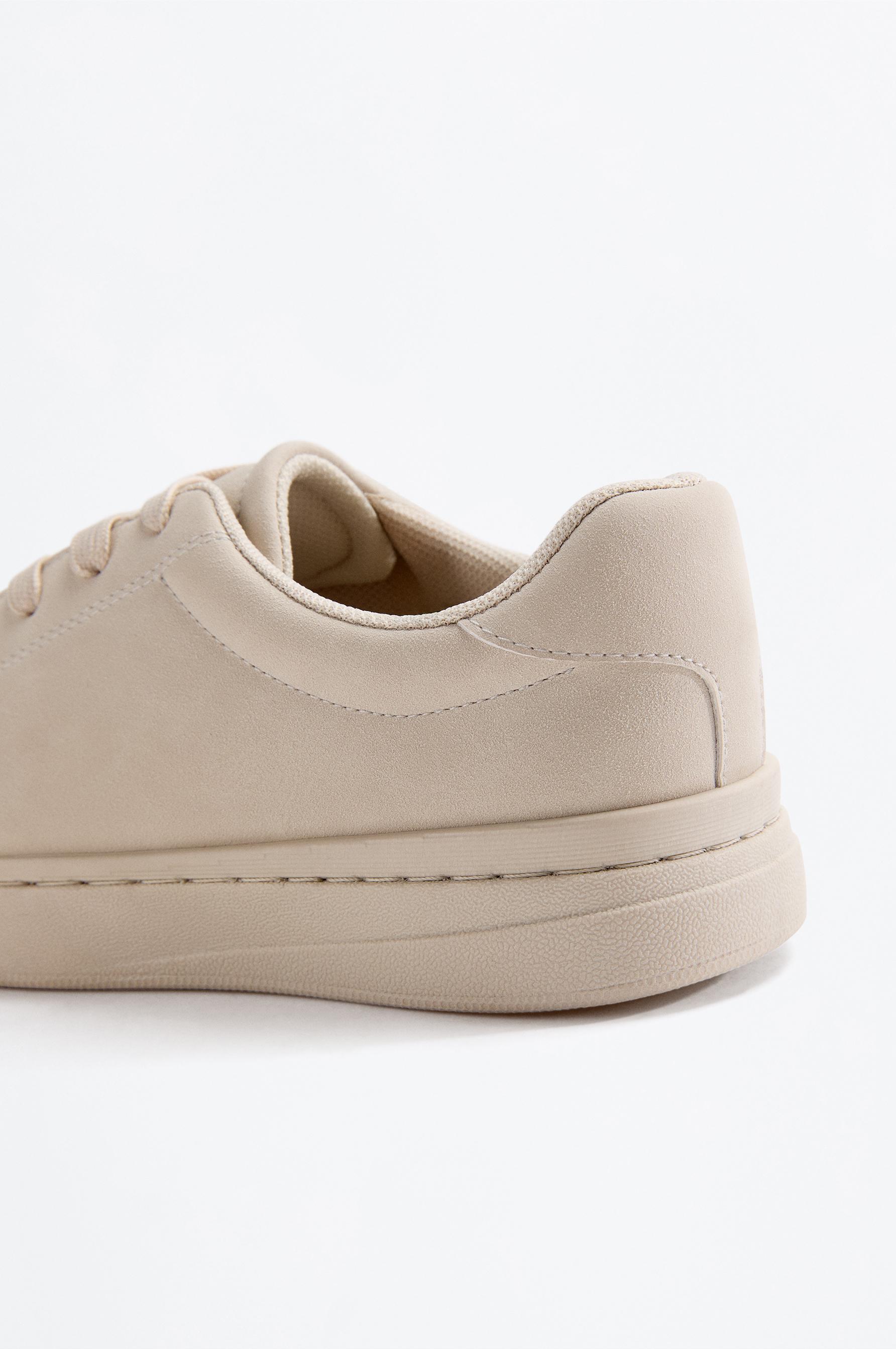 PLATFORM CASUAL SNEAKER — BROWN