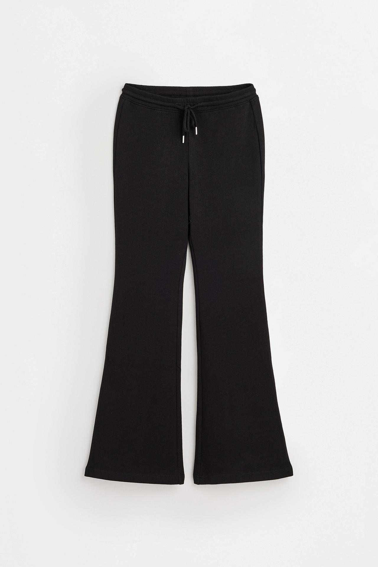Basic interlock bell bottom trousers — BLACK