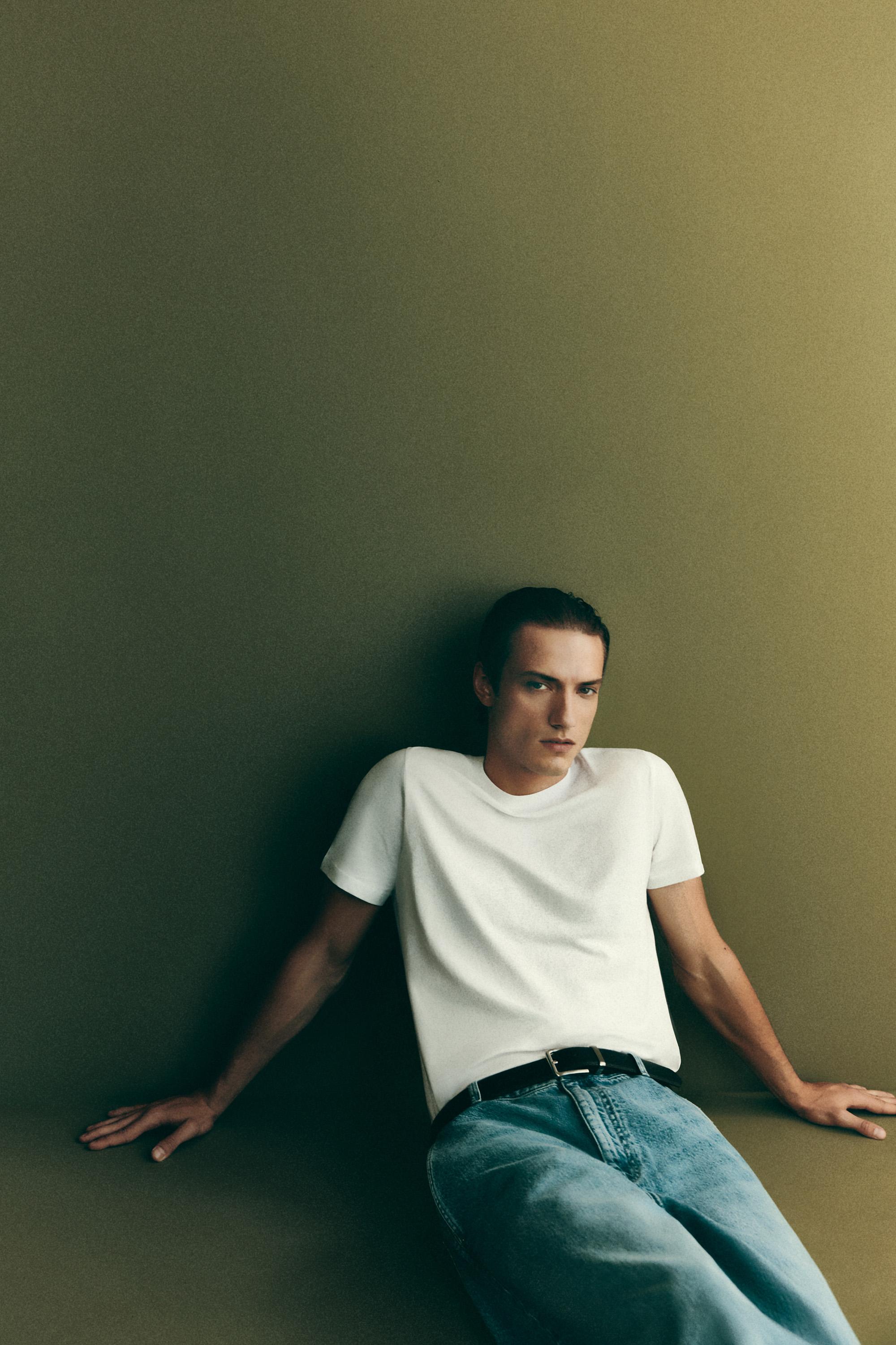 2-pack of basic T-shirts — WHITE