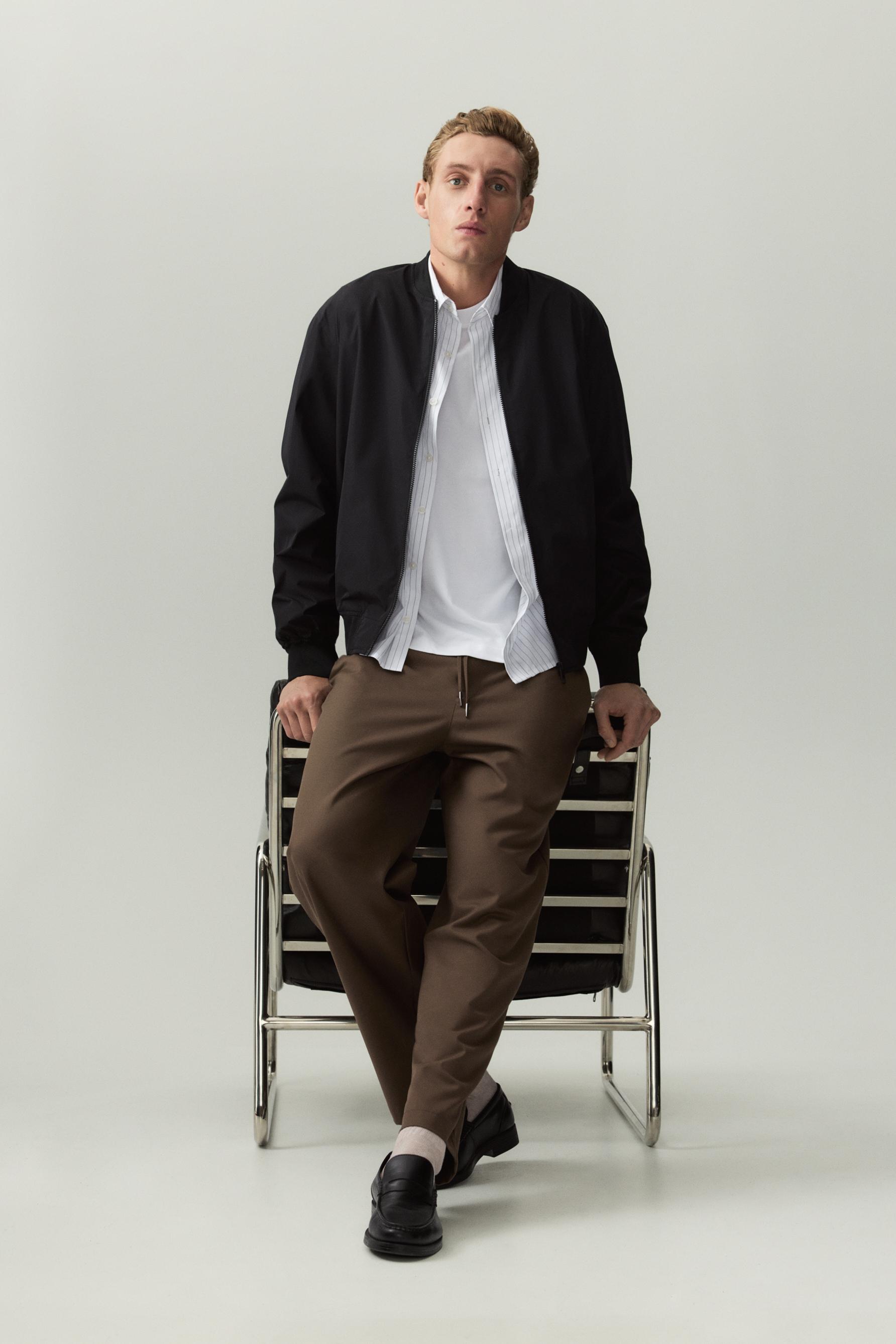 Bomber jacket — BLACK