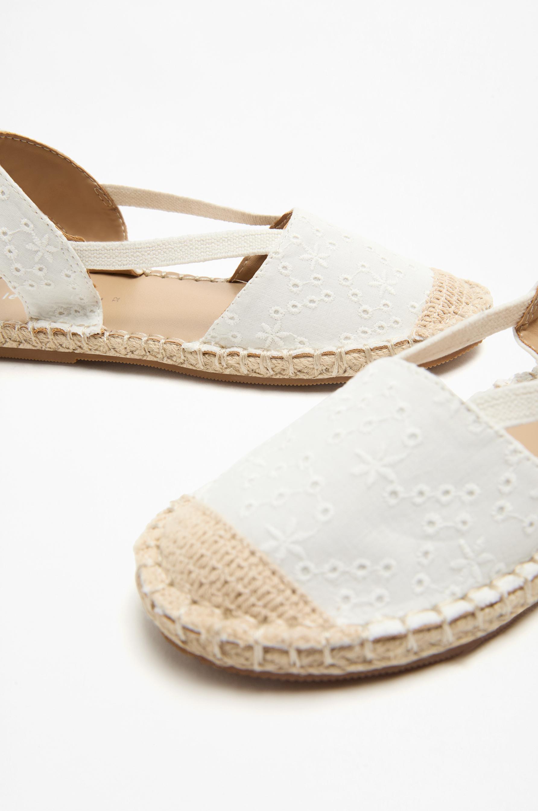 Lefties Beyaz Lefties Arkasi Elastik açık işlemeli espadril