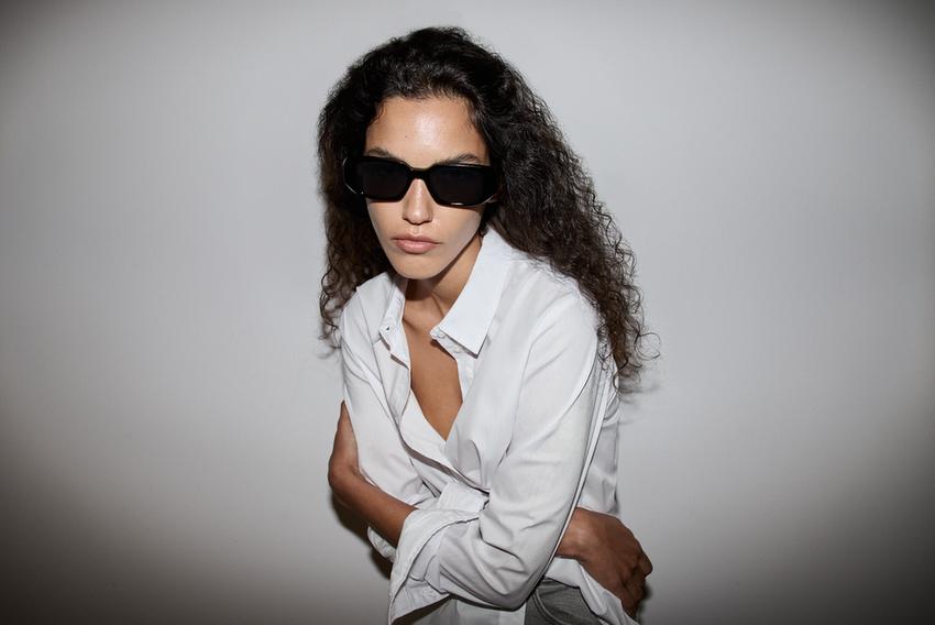 Gafas rectangulares Gorras ACCESORIOS Mujer Lefties México