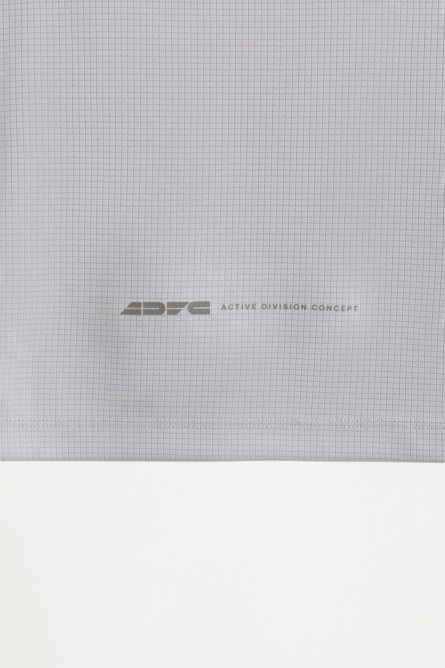 Sports T-shirt — DARK GREY MARL