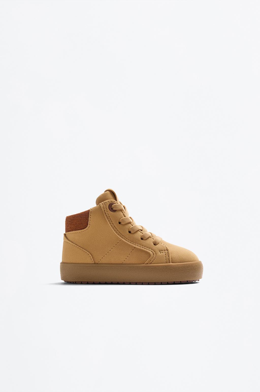 Tenis altos
