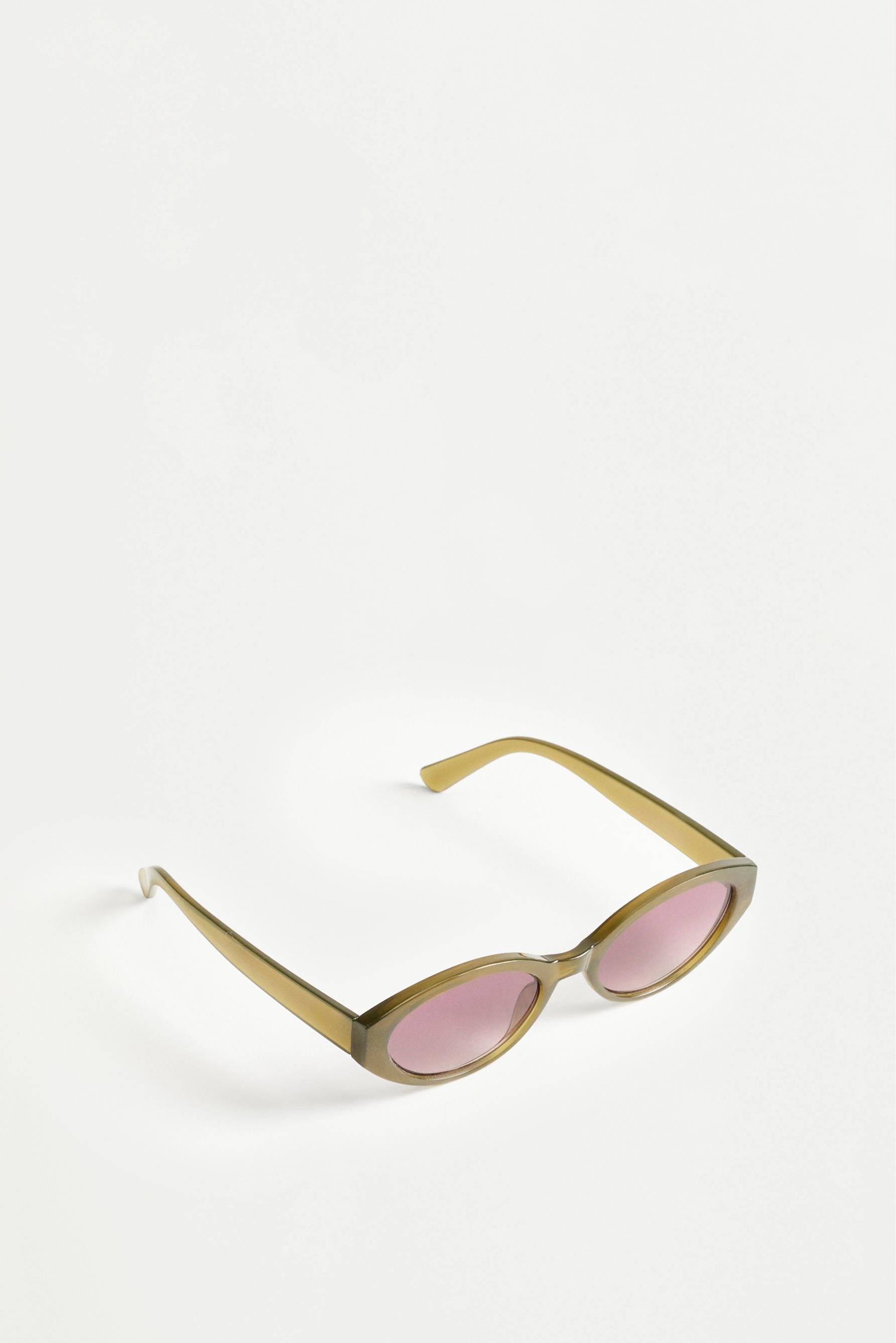 Olive green oval sunglasses — OLIVE GREEN