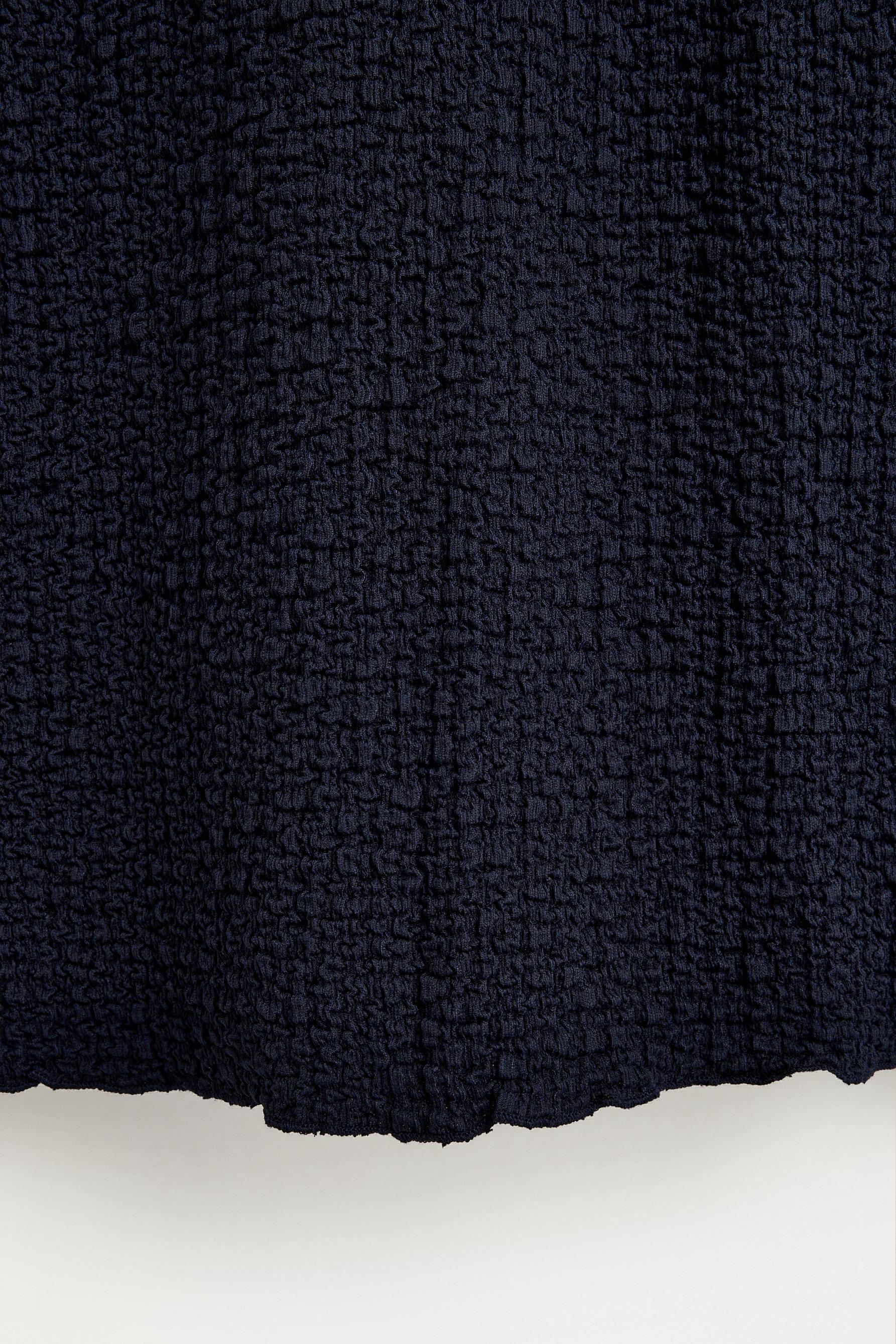 Textured midi skirt — NAVY