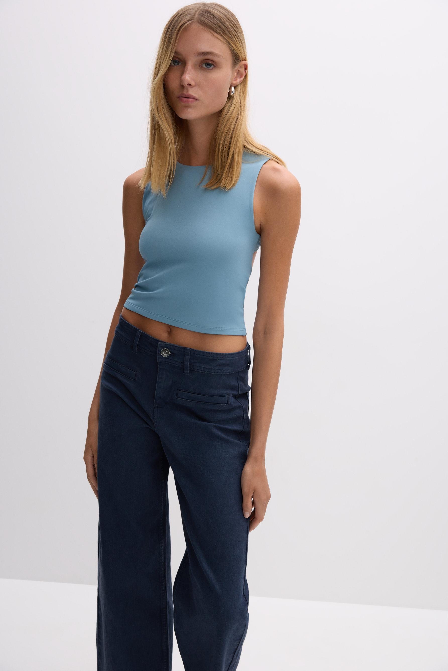 Camiseta espalda escotada