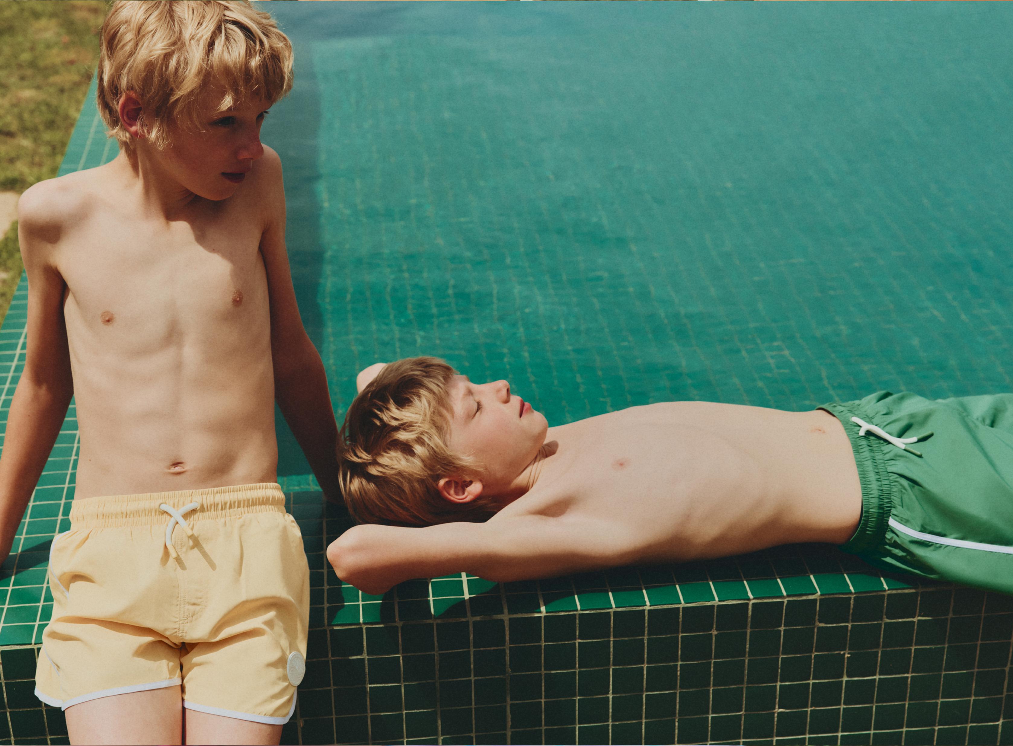 Contrast-line swim shorts — CURRY YELLOW