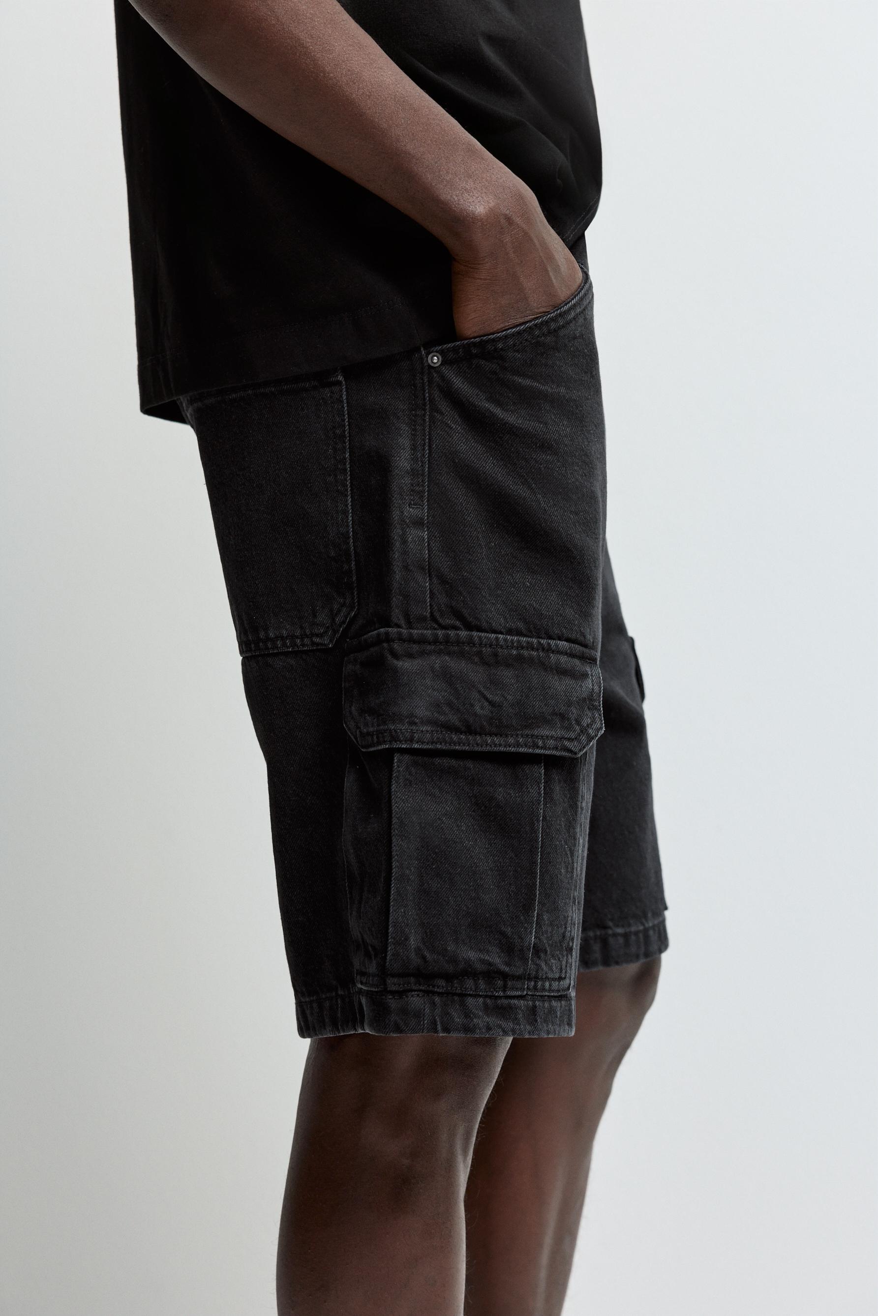 Denim cargo Bermuda shorts — BLACK