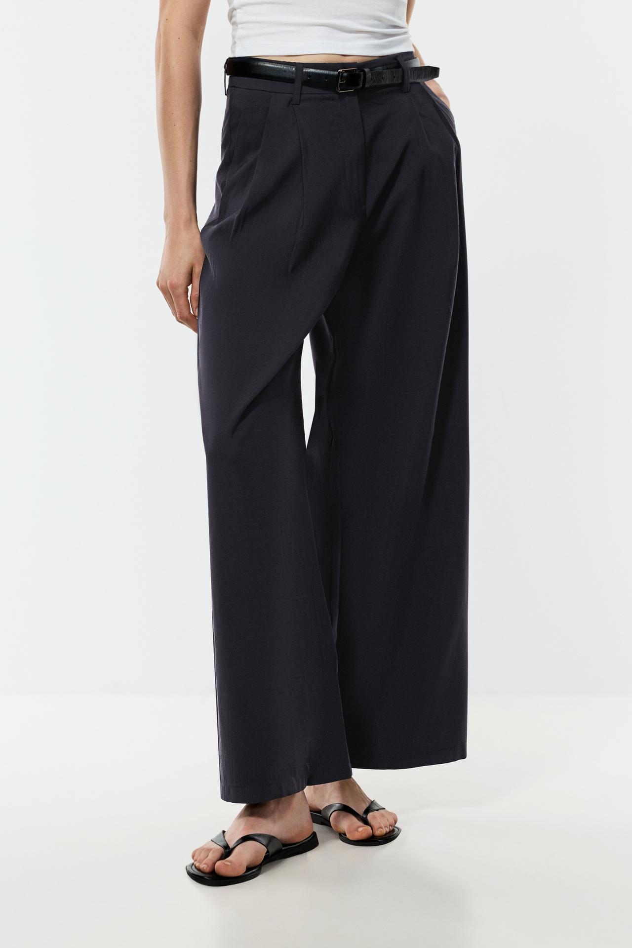 Flowing wide-leg trousers — NAVY