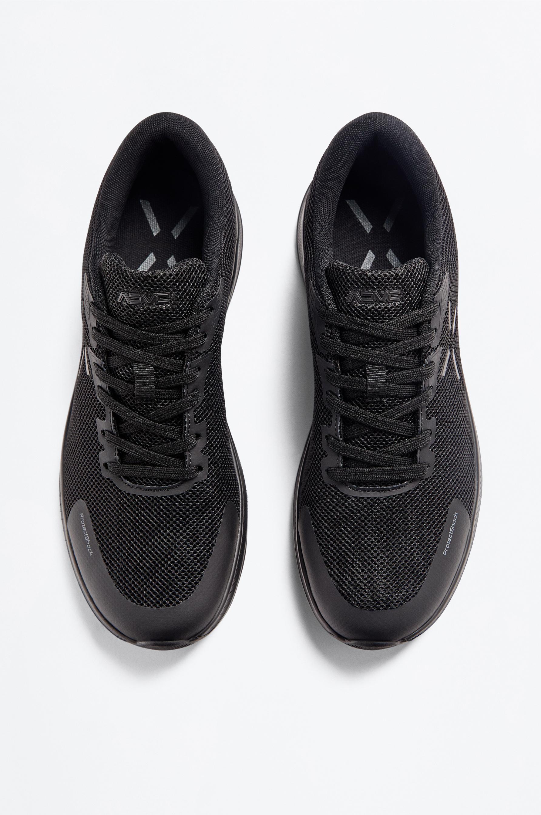 Gym sneakers — 1-800