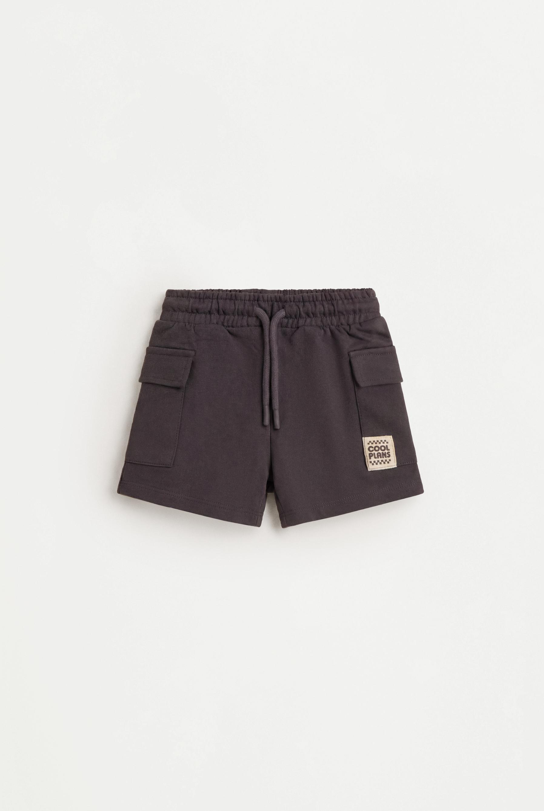 Plush cargo Bermuda shorts — LEAD
