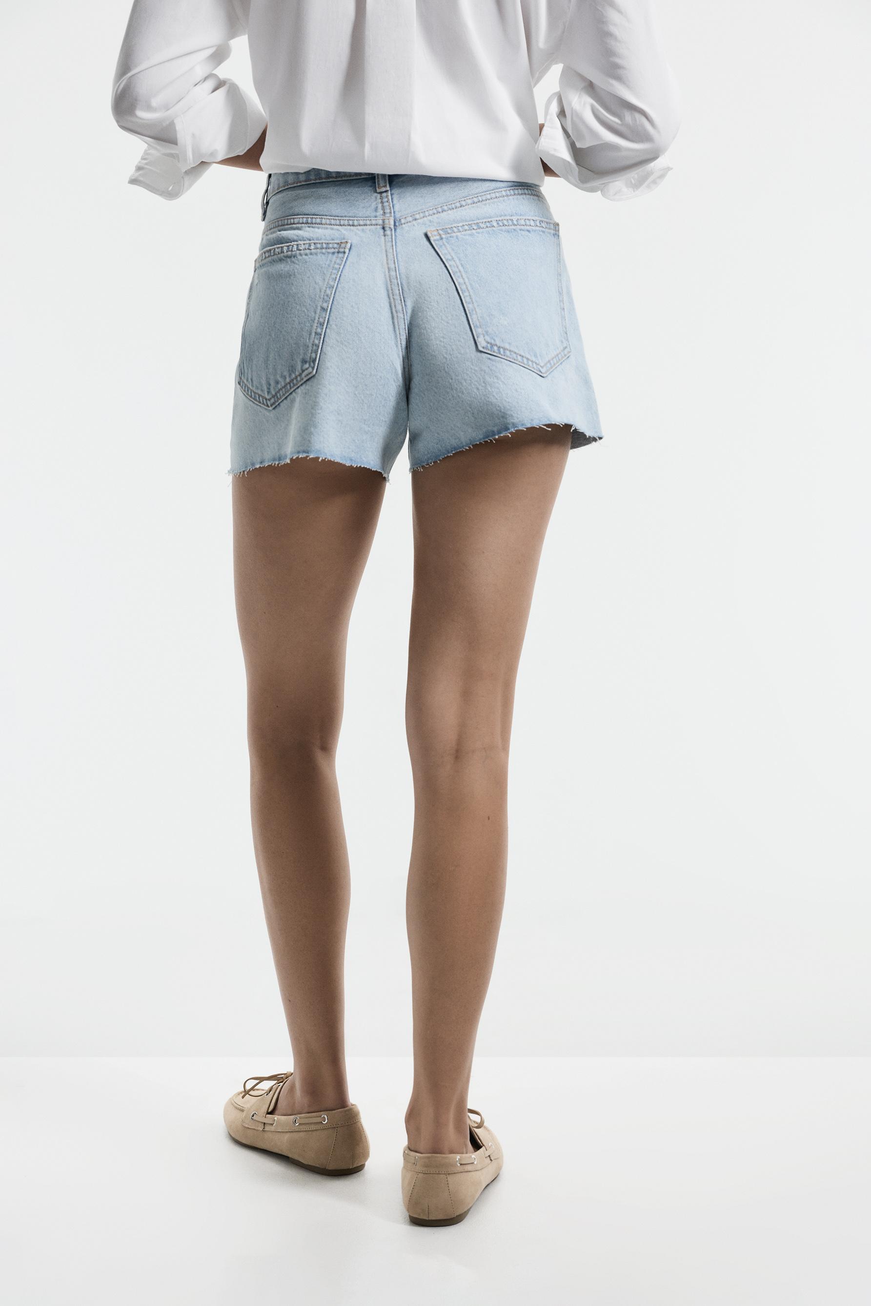 Distressed denim shorts — FADED NAVY