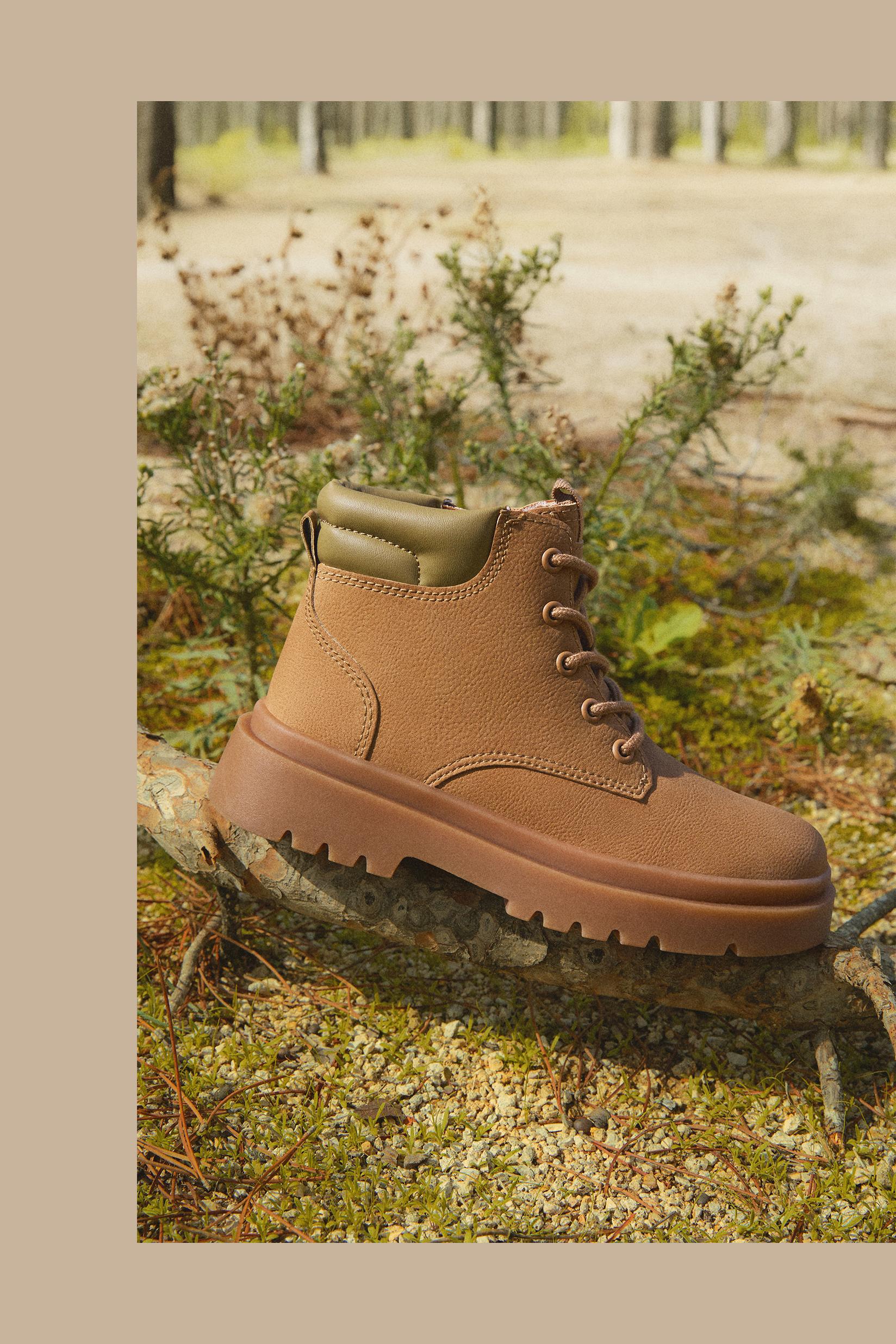 Contrast collar ankle boot — ORANGE