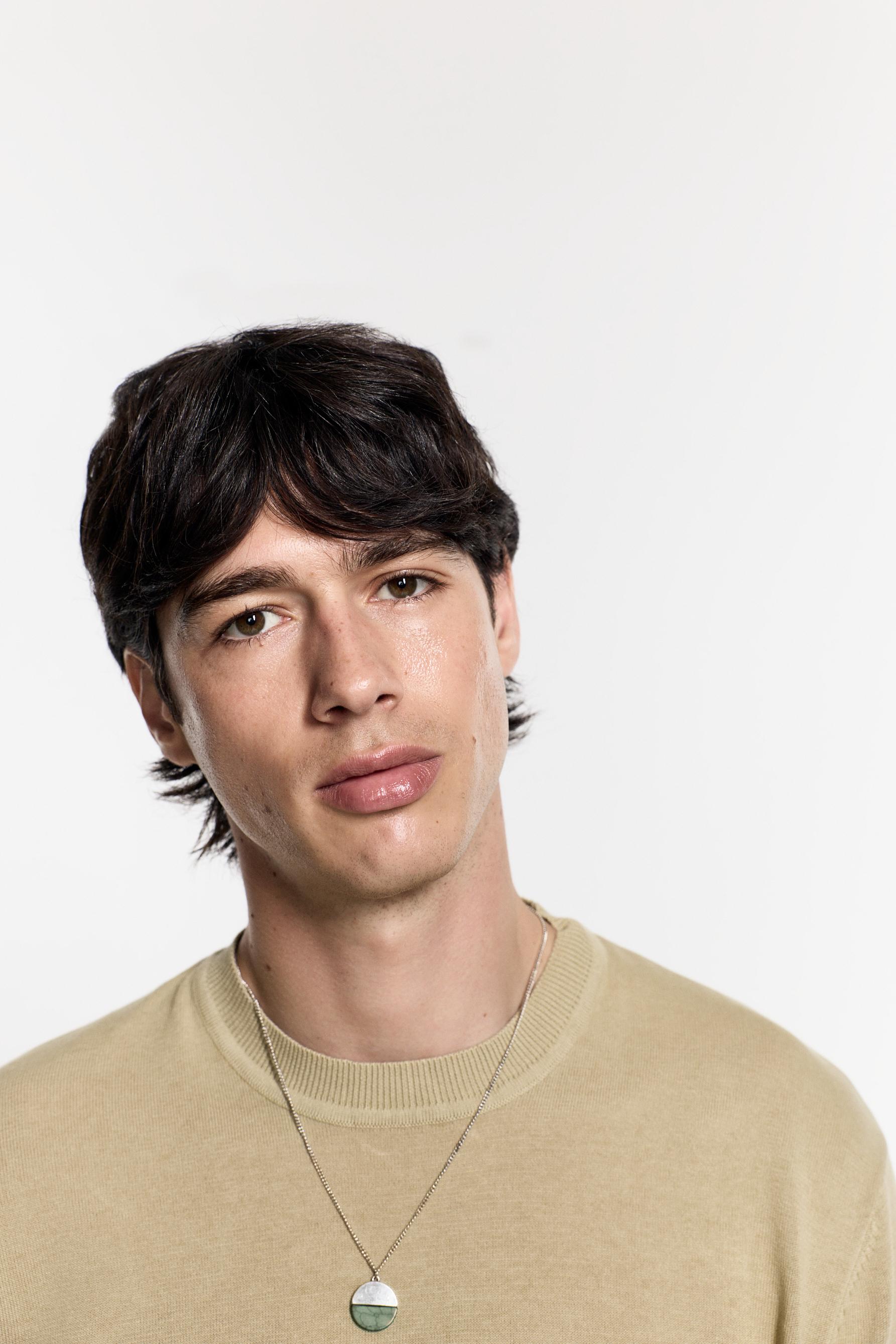 Basic knit T-shirt — PALE GREEN