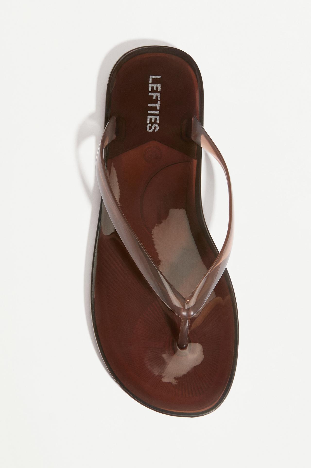 Jelly sandals — BROWN