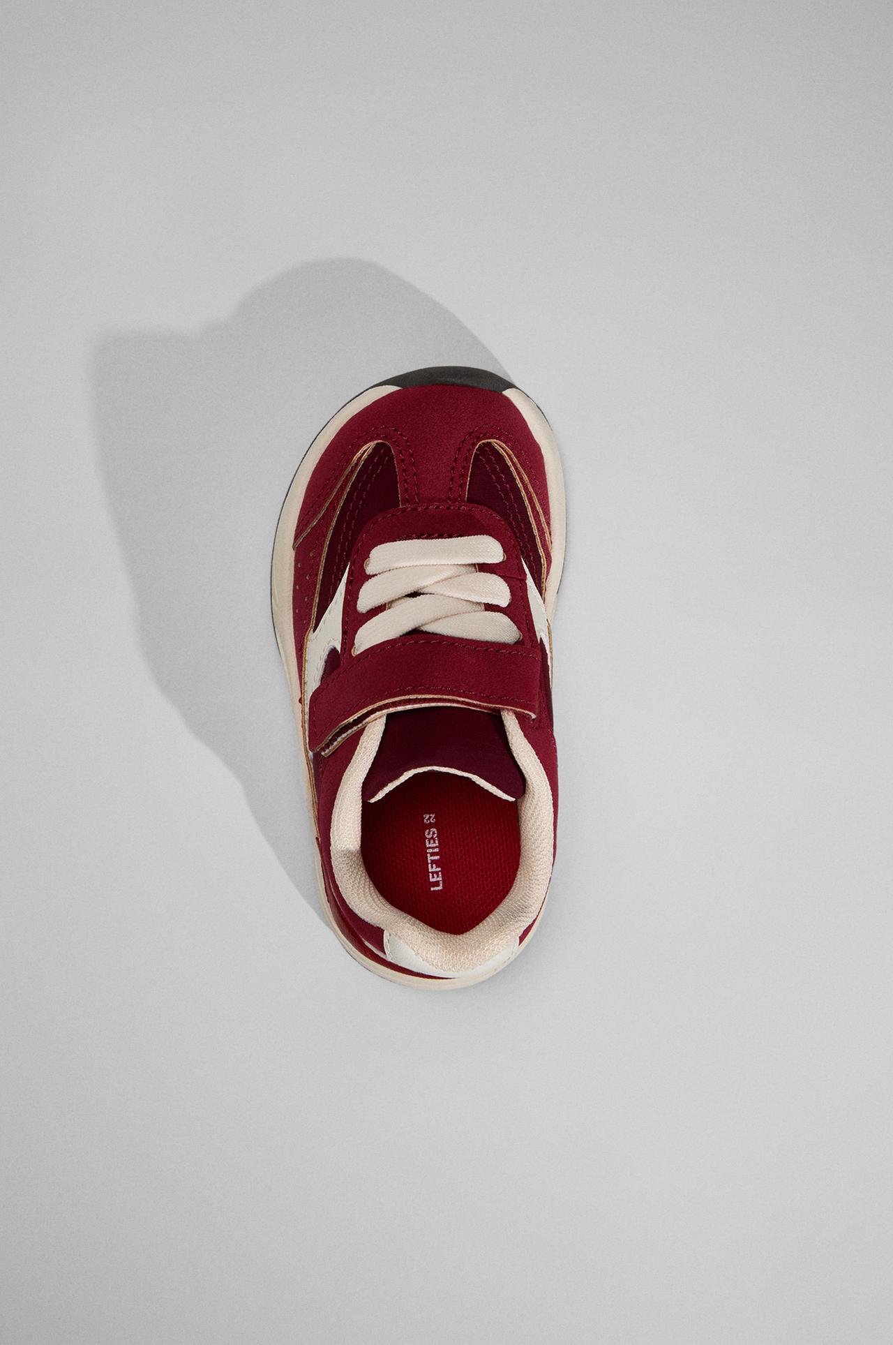 Mixed barefoot-style sneakers — 1-055
