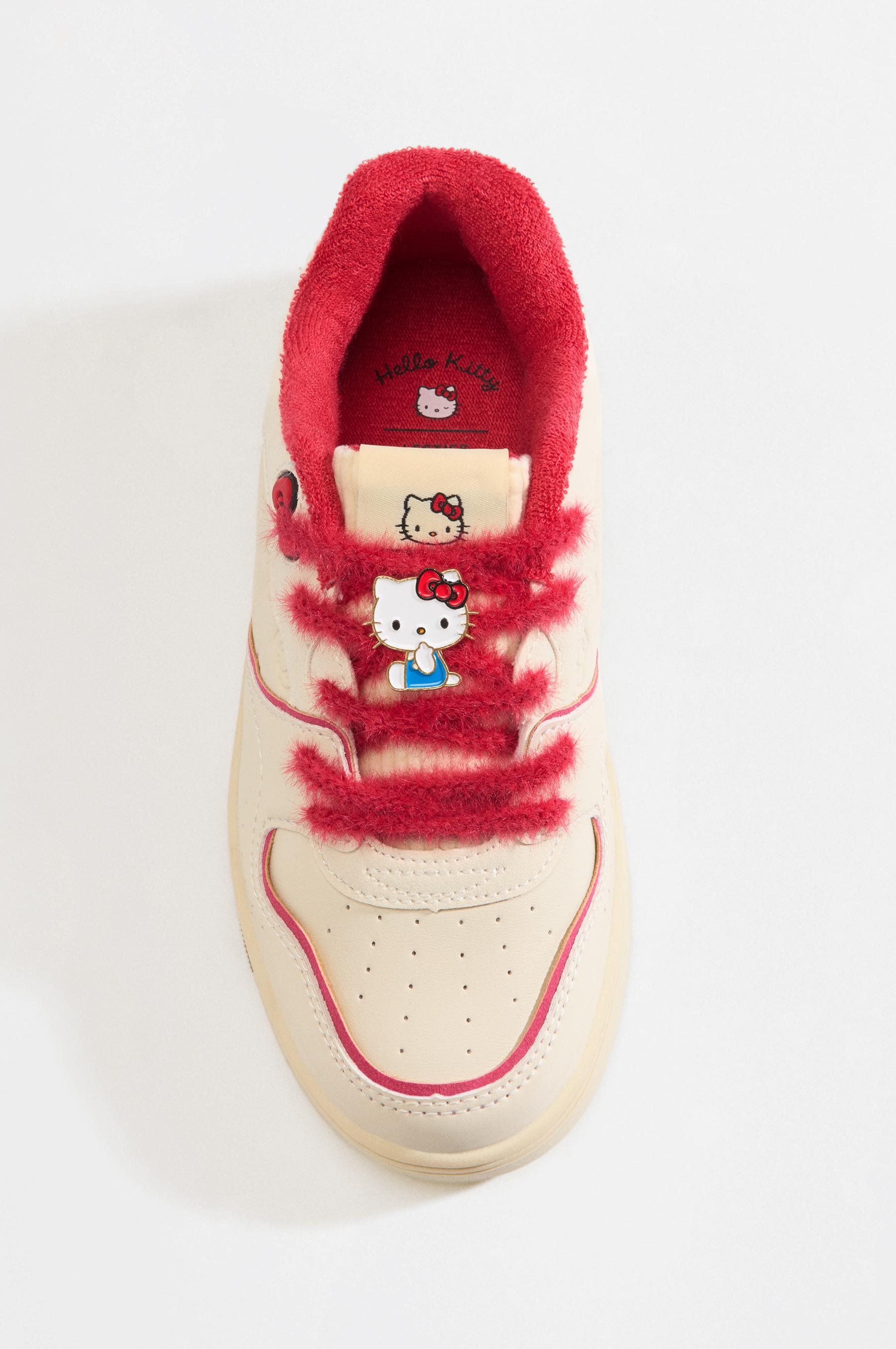 Hello Kitty ©SANRIO charm sneakers — ECRU