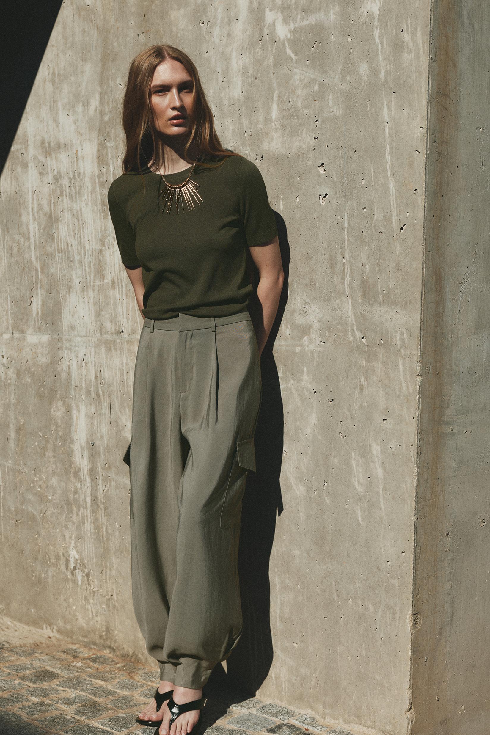 Basic knit top — KHAKI